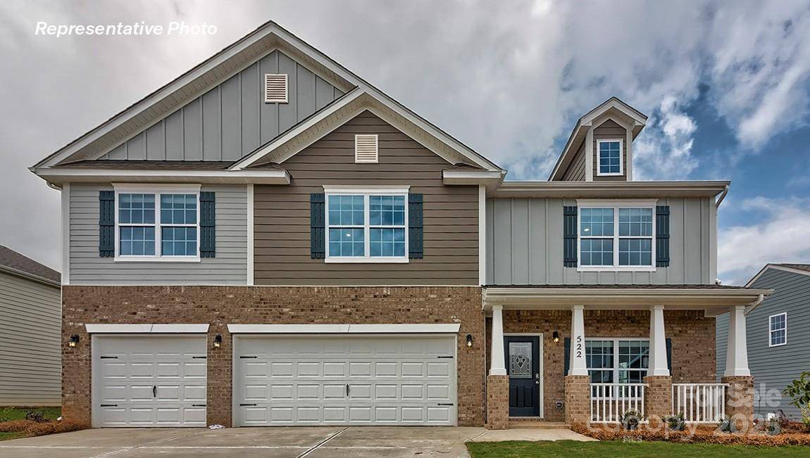 Statesville, NC 28677,217 Giant Oak AVE