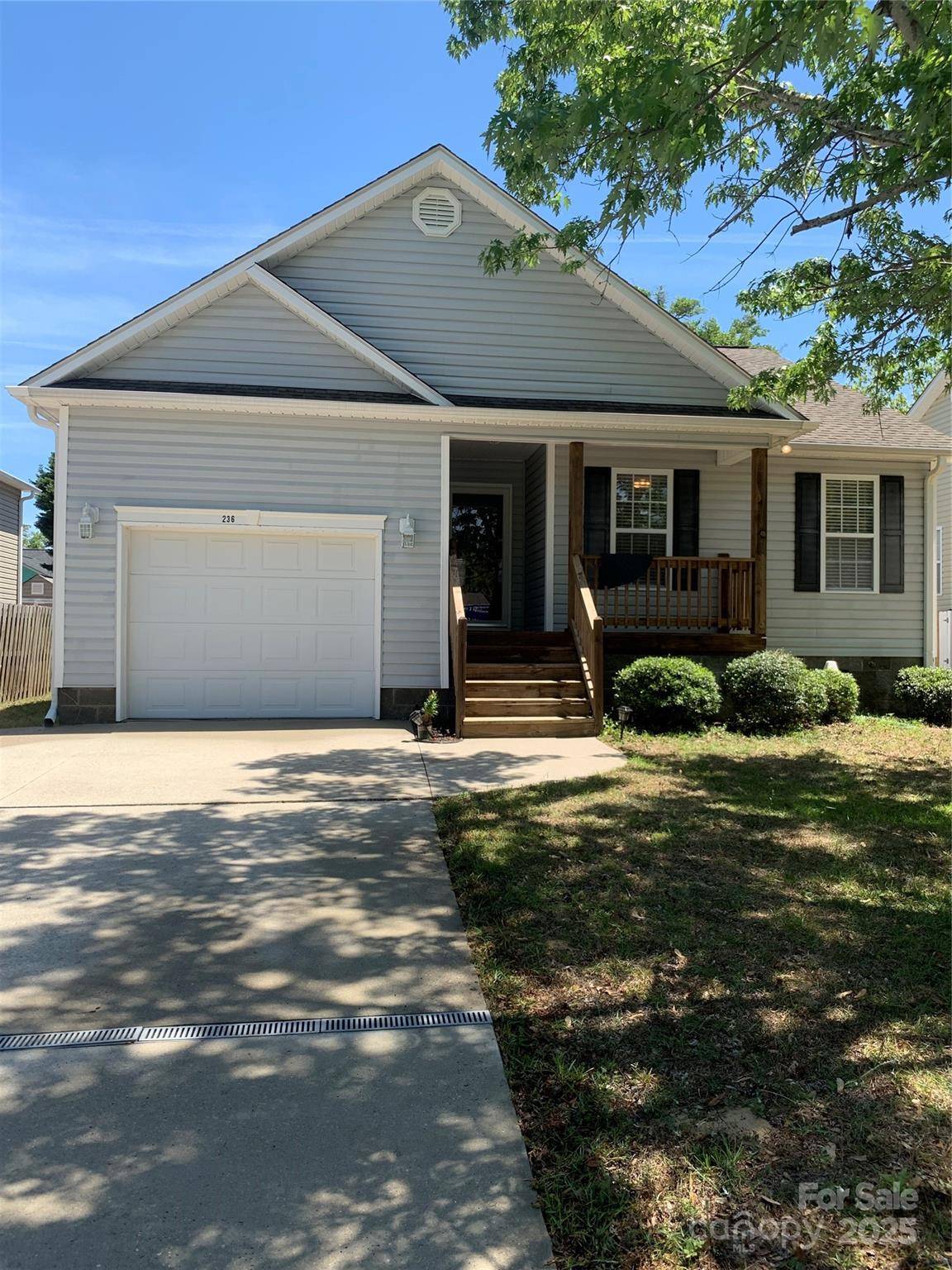 Oak Island, NC 28465,236 35th ST NE