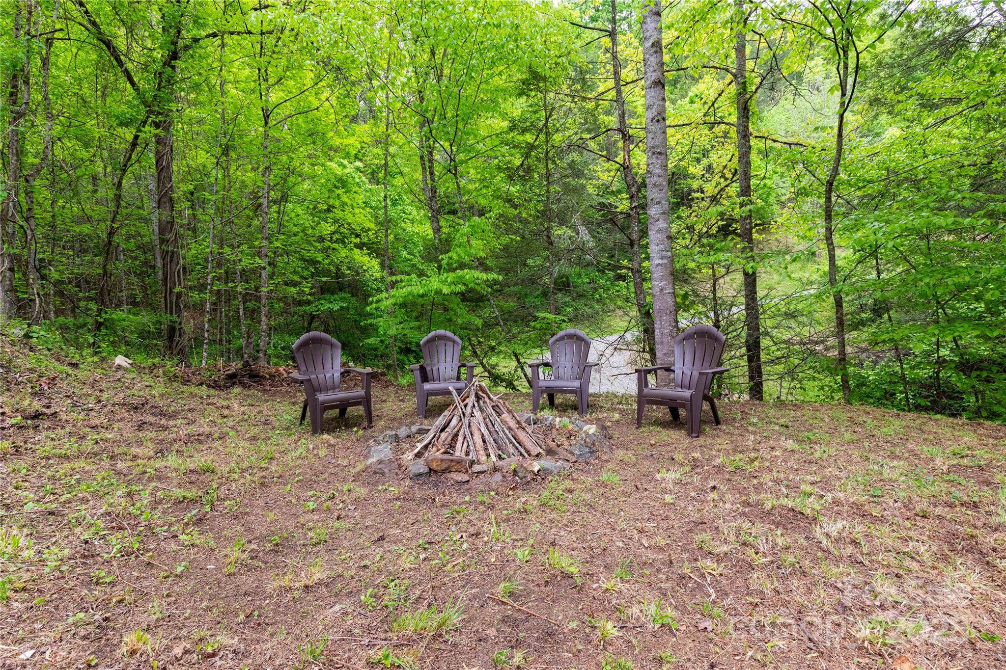 Marshall, NC 28753,71 Austin DR