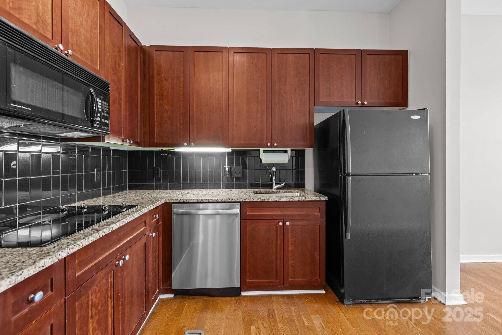 Charlotte, NC 28203,2125 Southend DR #448