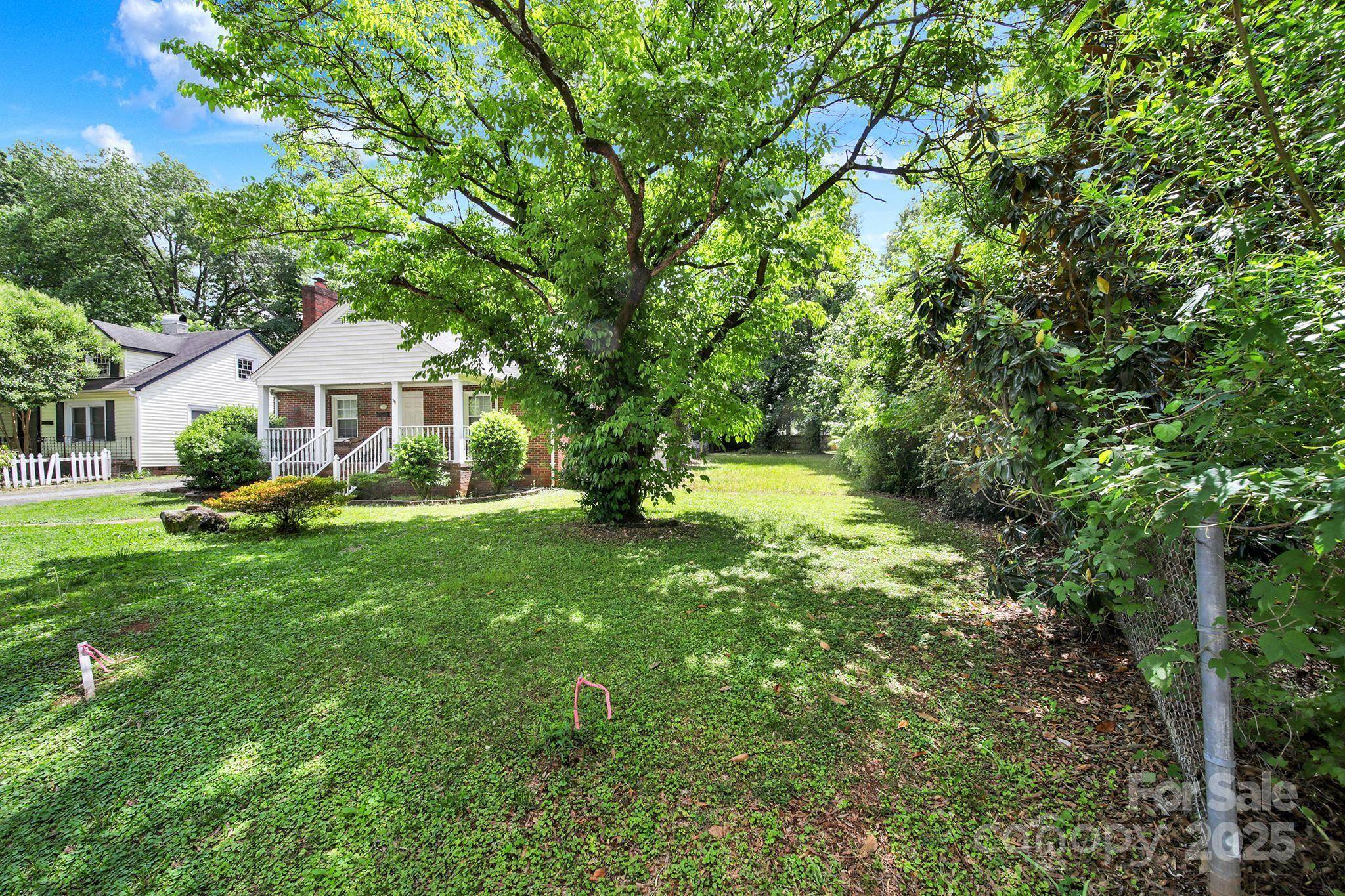 Charlotte, NC 28205,3100 Commonwealth AVE