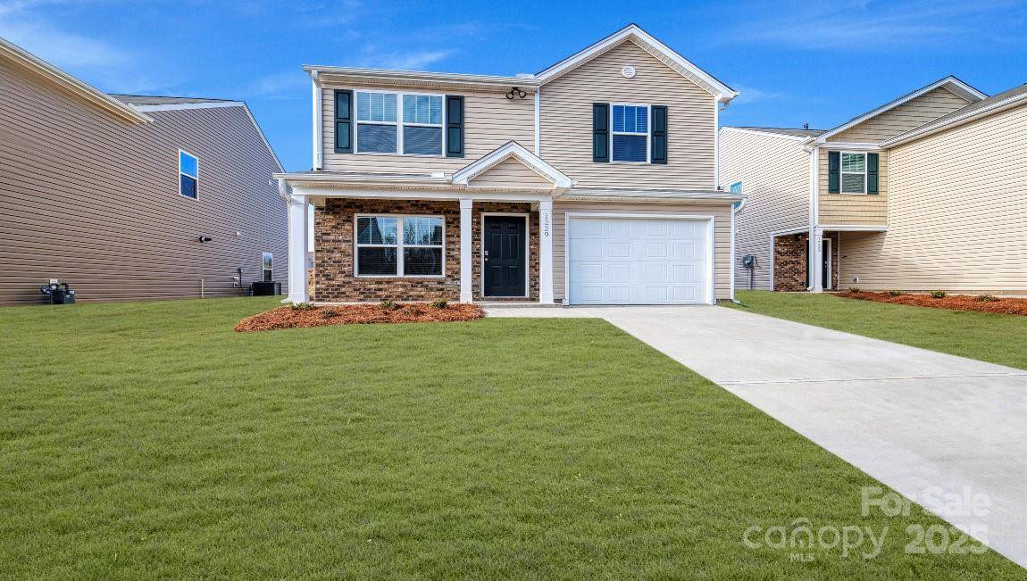 Clyde, NC 28721,215 Callie River CT