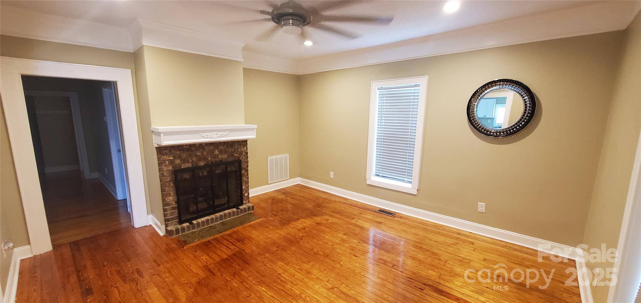Lincolnton, NC 28092,615 Grier ST