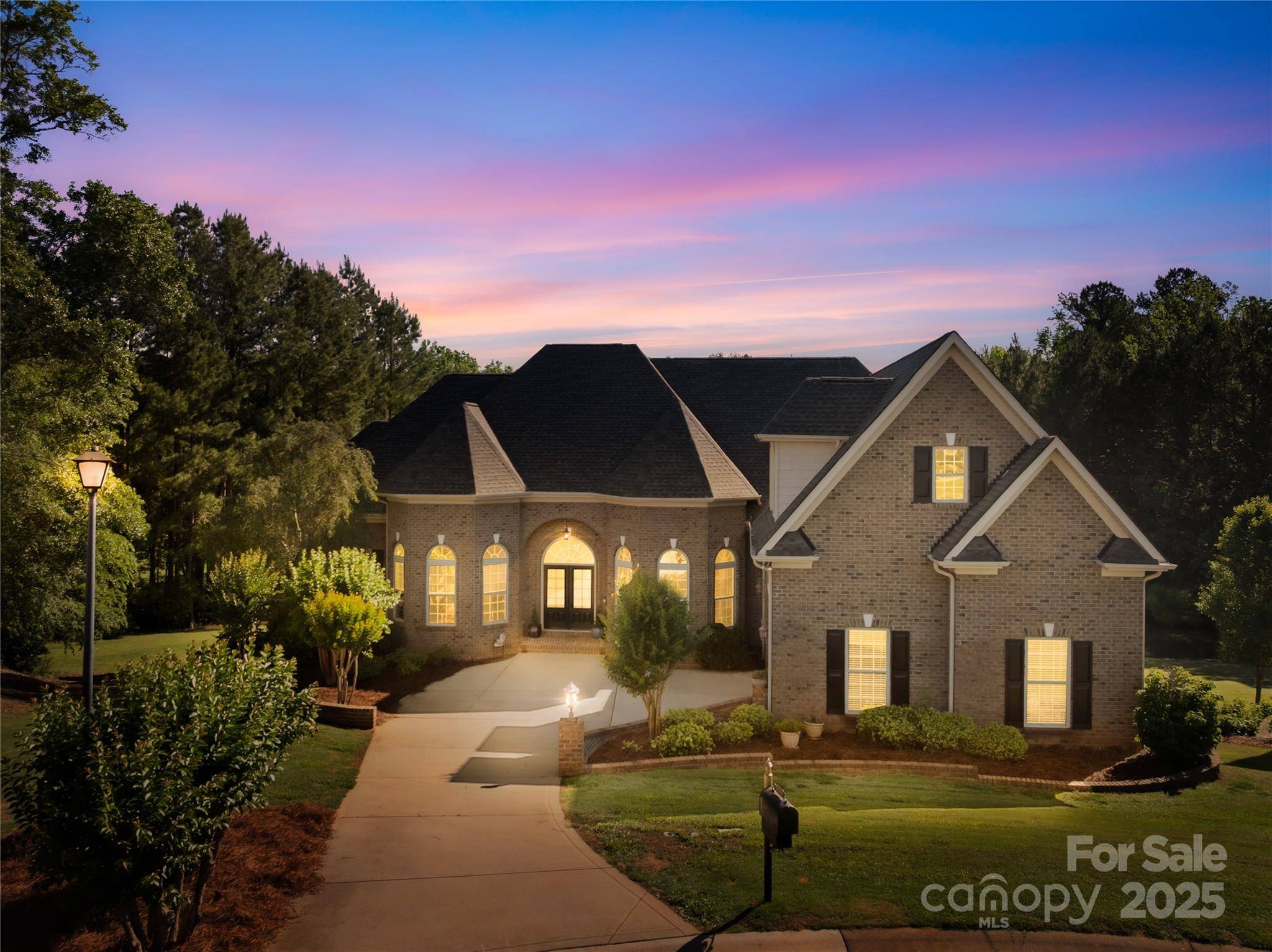 Rock Hill, SC 29730,458 Inverness PL