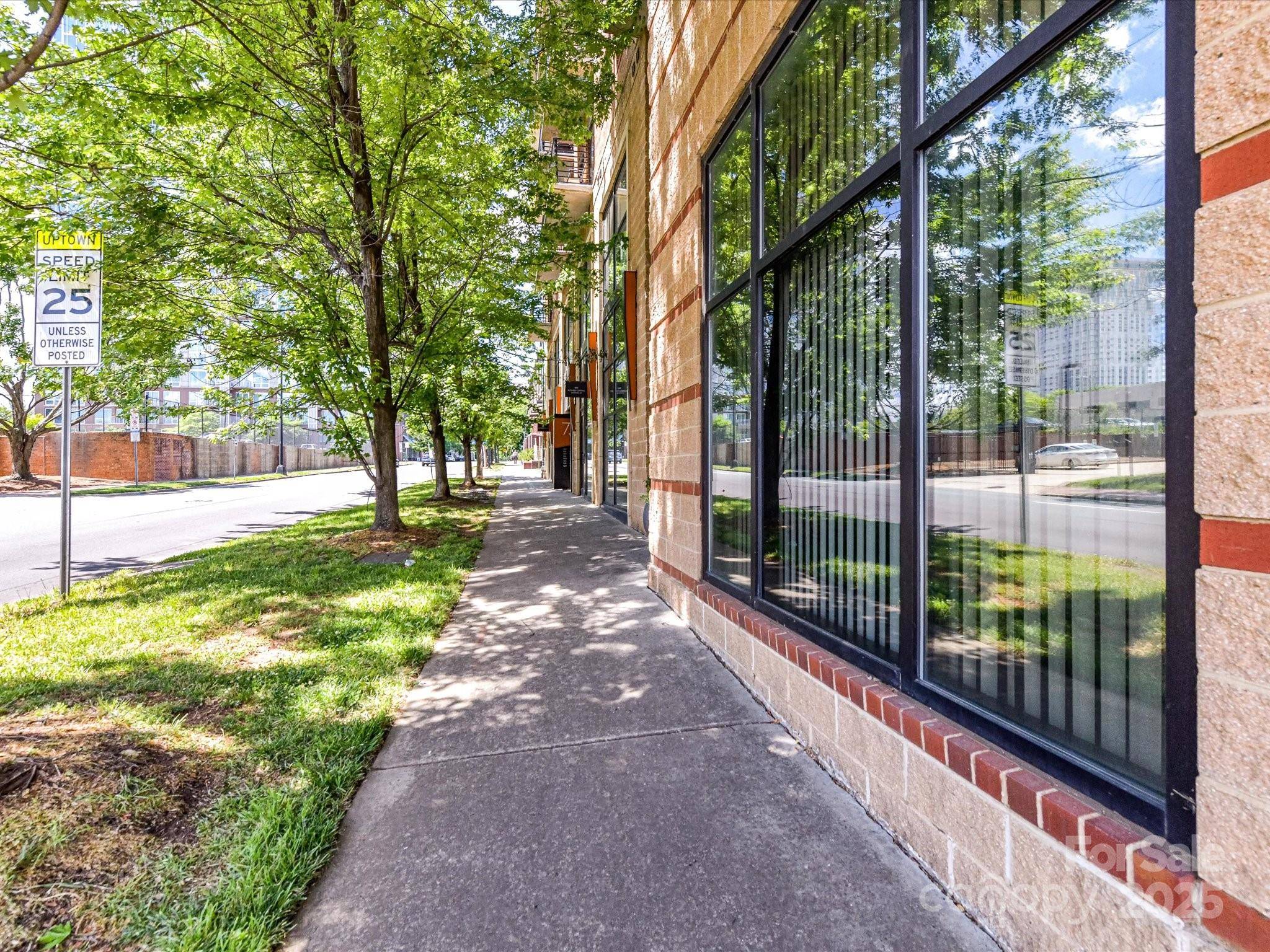 Charlotte, NC 28202,715 N Church ST #213