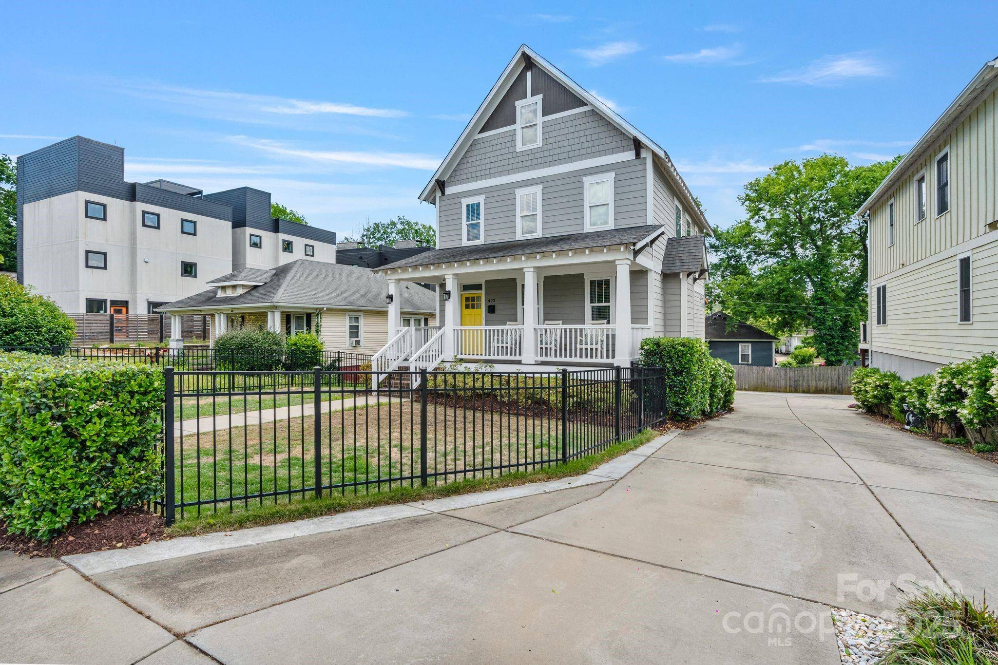 Charlotte, NC 28208,423 State ST