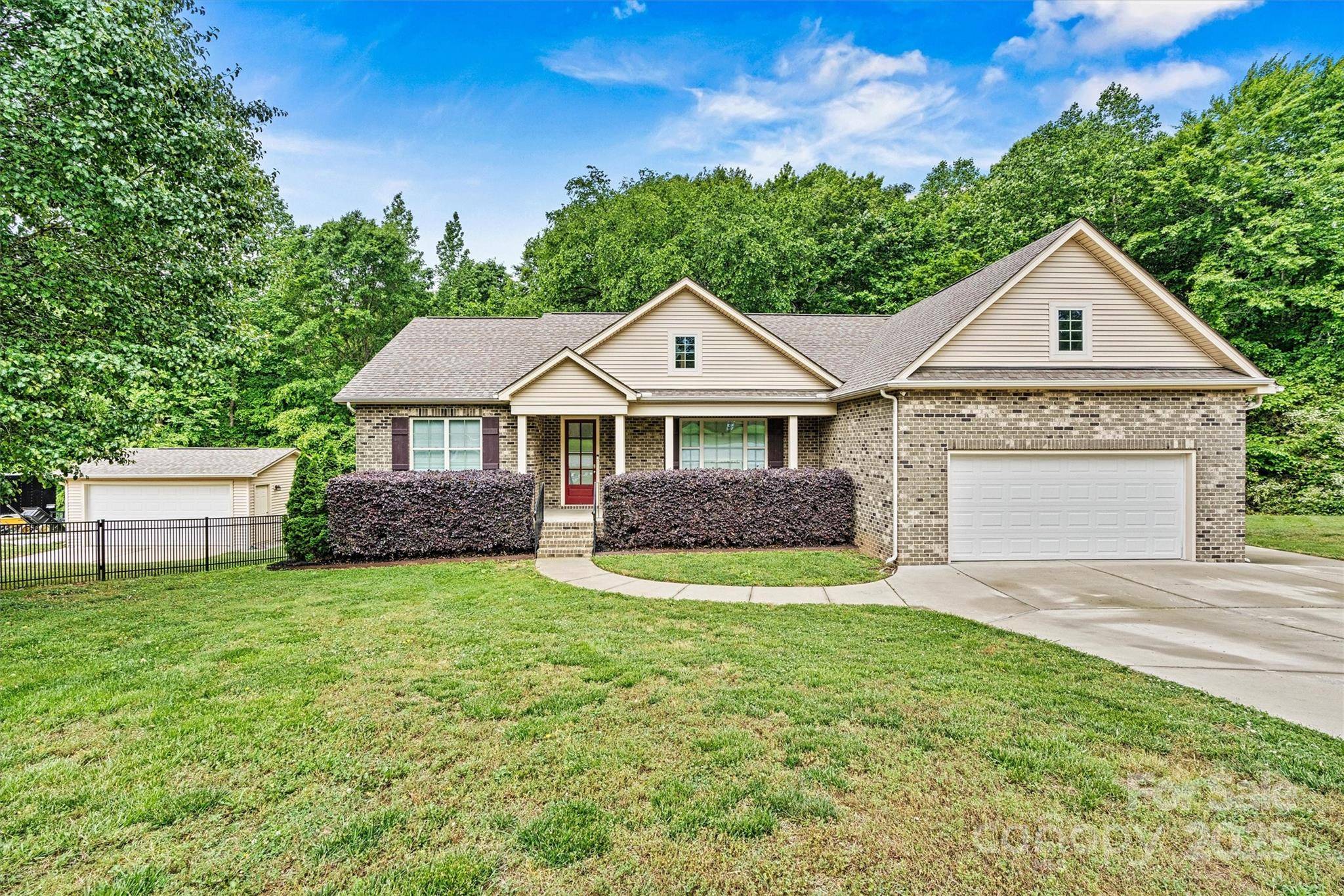 Mount Holly, NC 28120,7020 Cedar Ridge CT