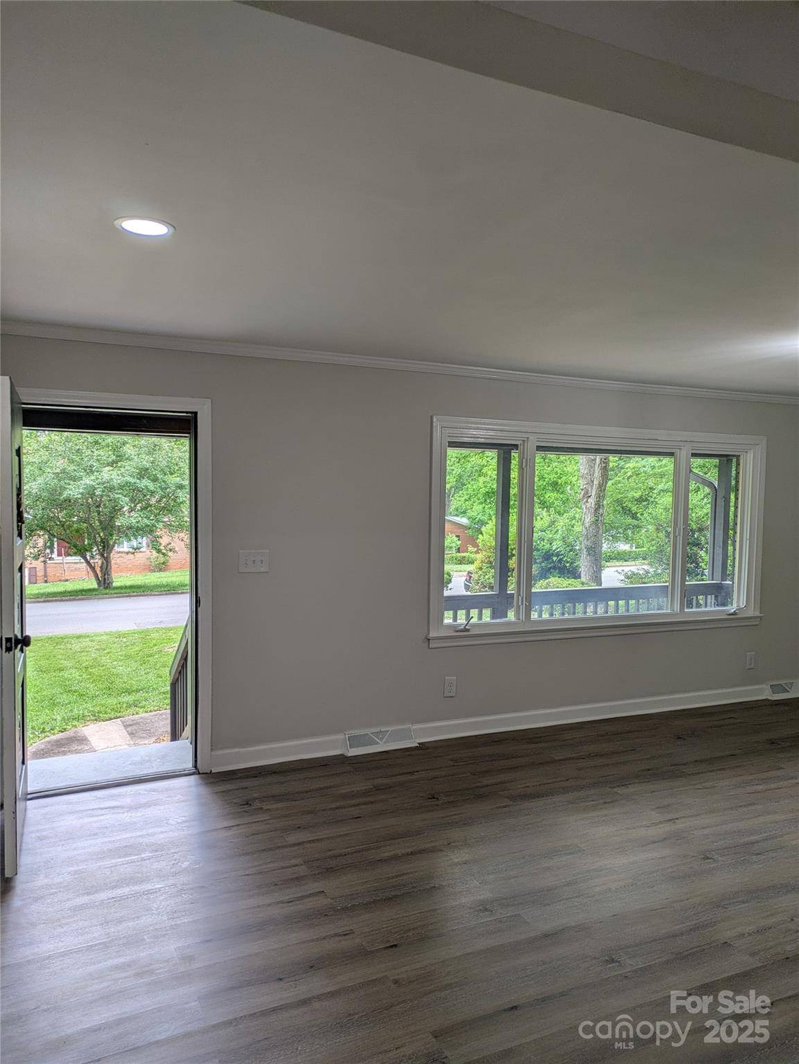Shelby, NC 28150,1002 Hemlock DR