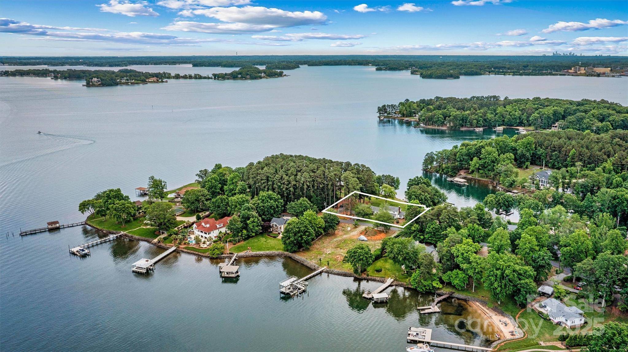 Denver, NC 28037,8218 Bright Water LN