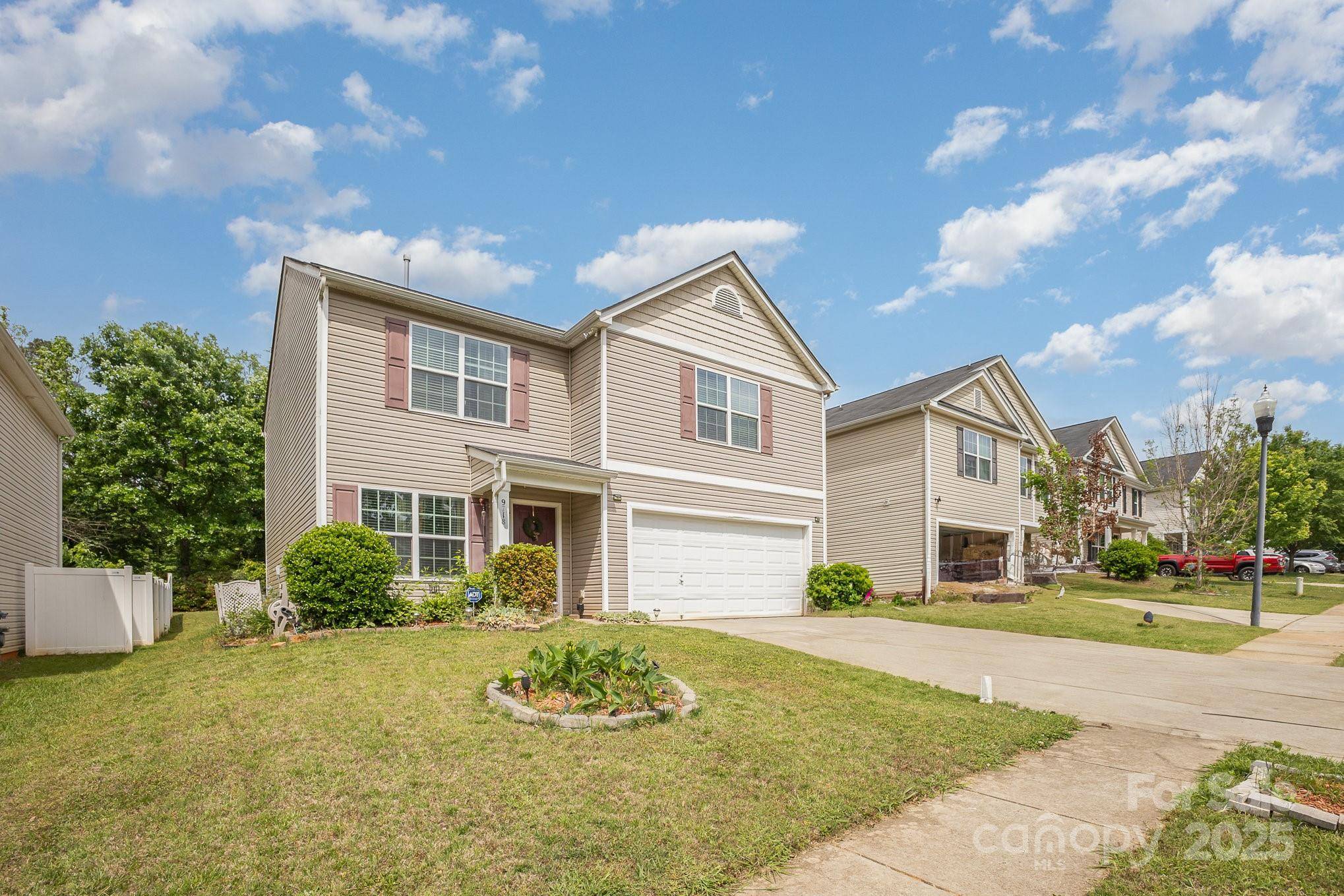 Charlotte, NC 28214,9718 Eagle Feathers DR