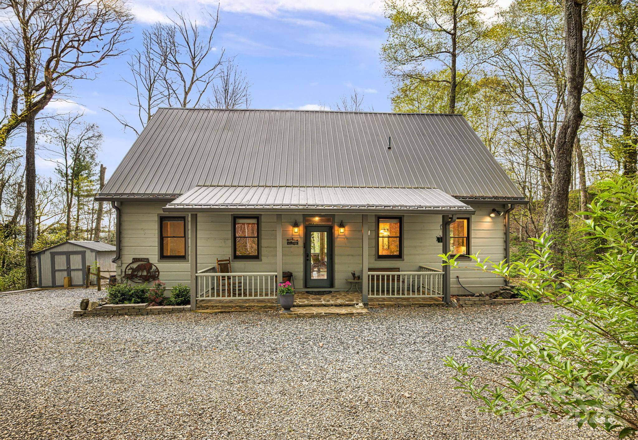 Mars Hill, NC 28754,60 Laurel LN