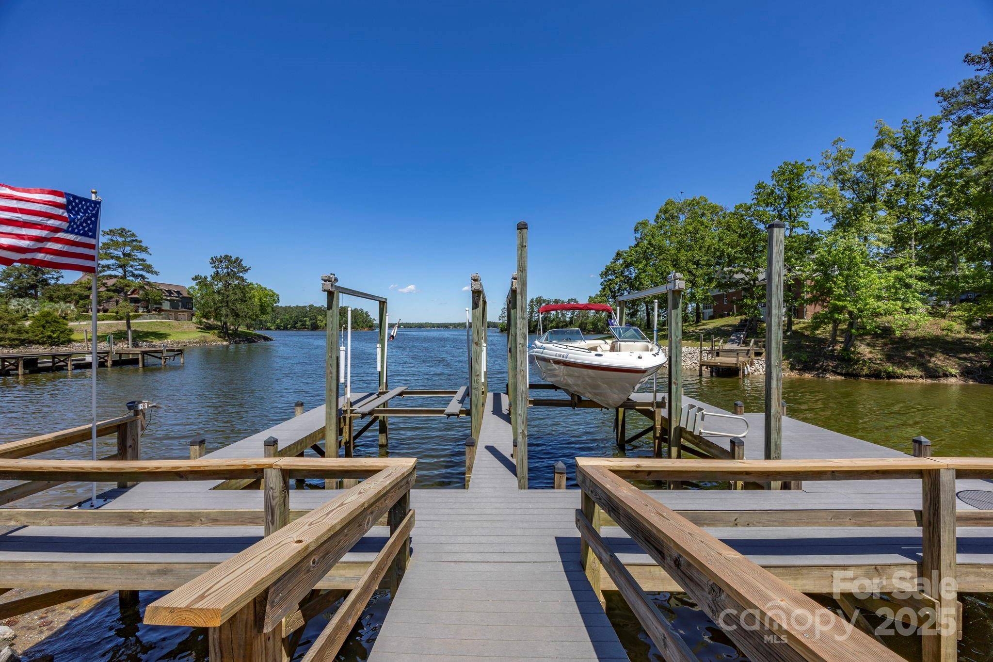 Ridgeway, SC 29130,2102 Lake RD
