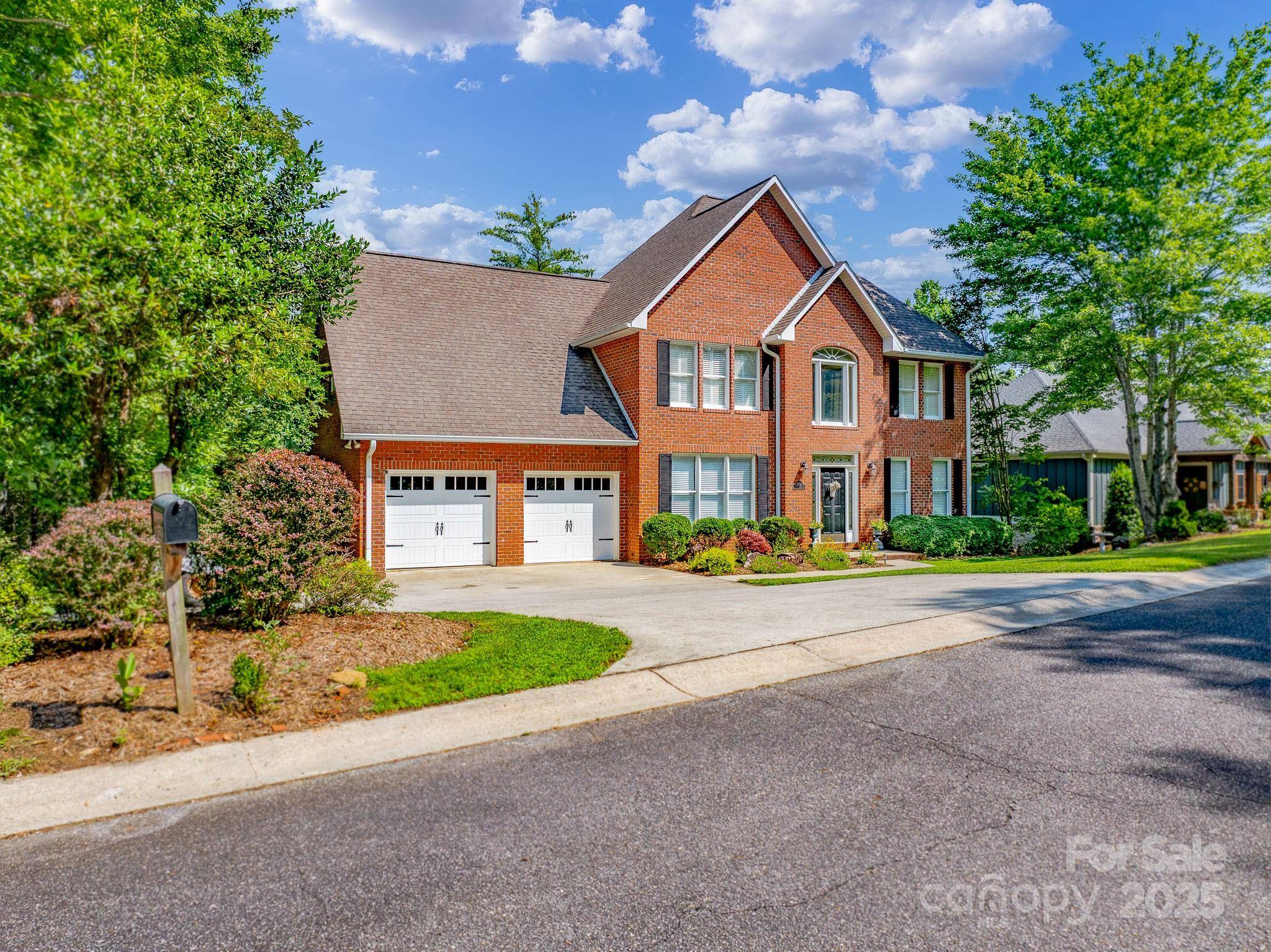 Nebo, NC 28761,357 Lentz Landing LN
