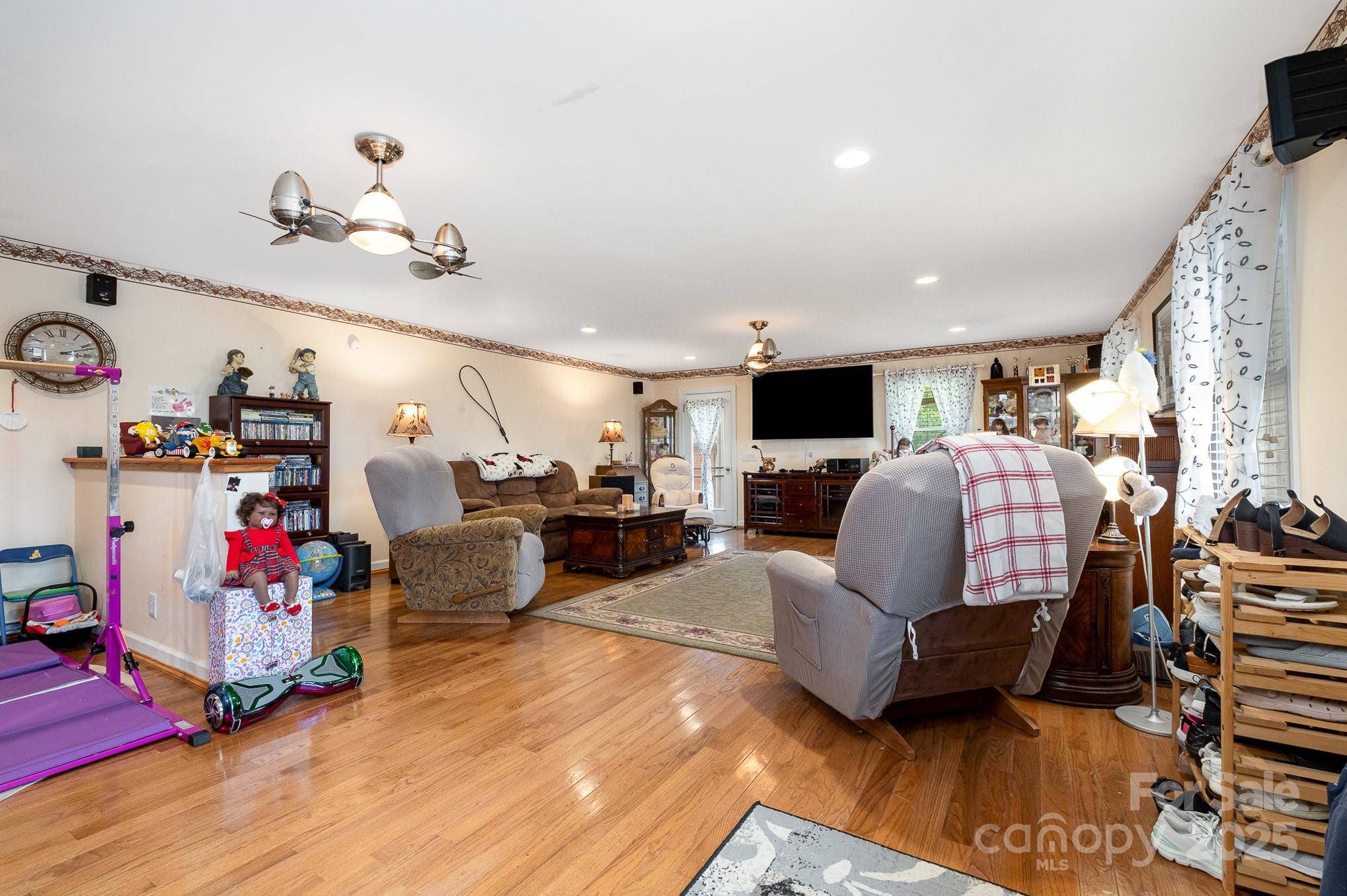 Monroe, NC 28110,907 Sikes Mill RD