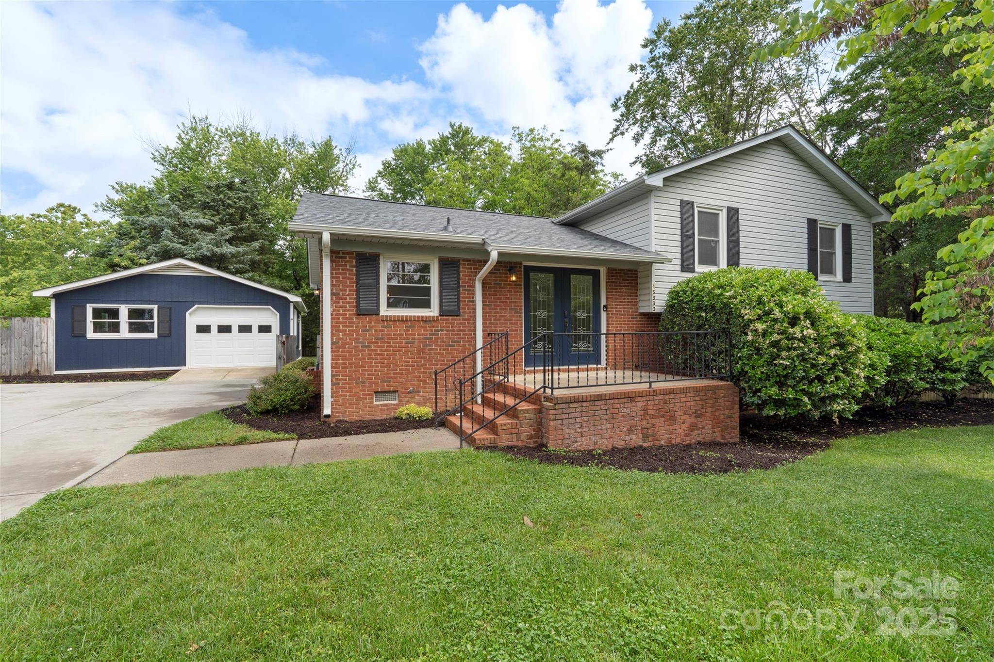 Matthews, NC 28104,15333 Catawba CIR S