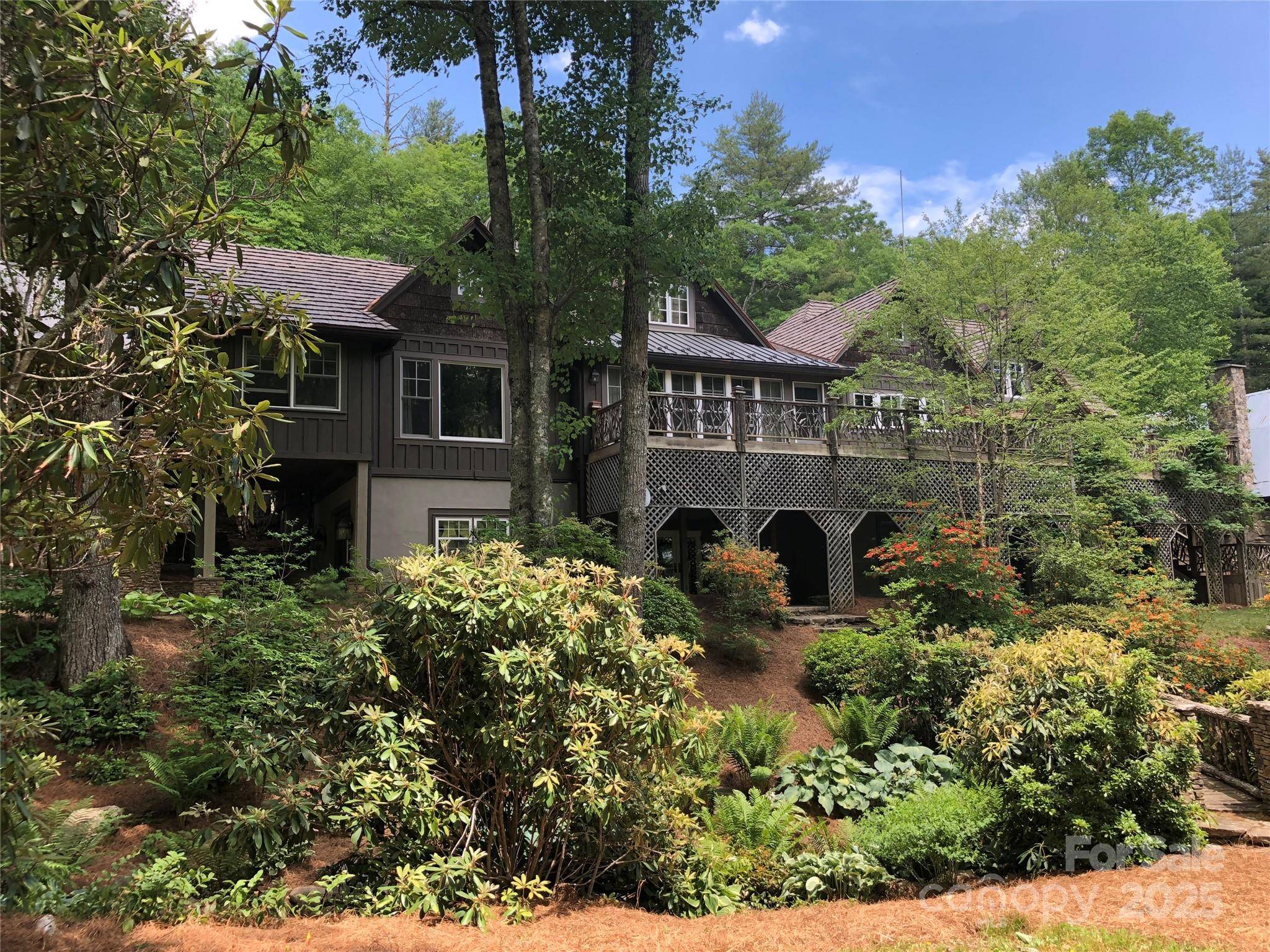Cullowhee, NC 28723,973 Sitting Rock TRL