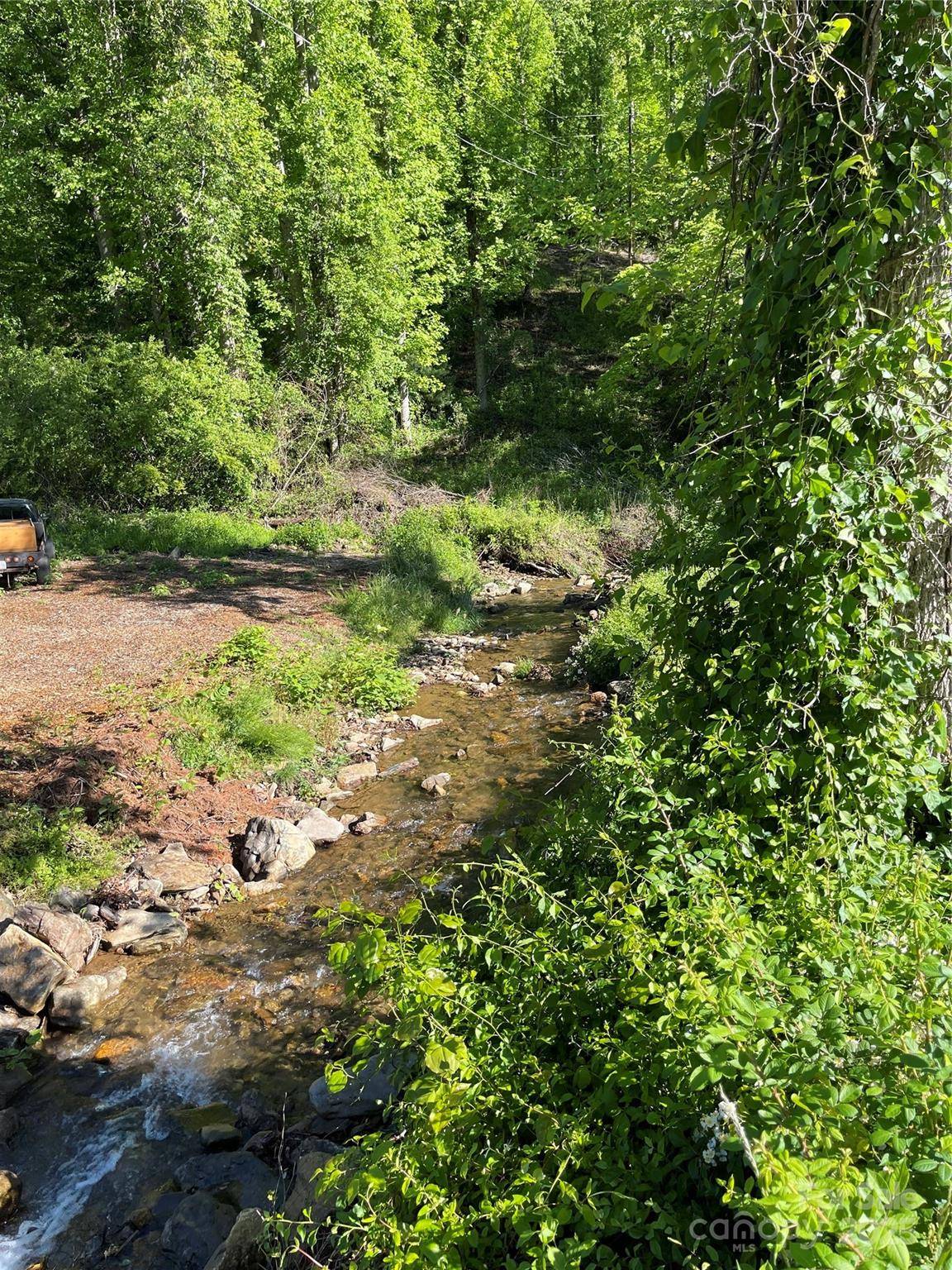 Candler, NC 28715,430 Warren Creek RD