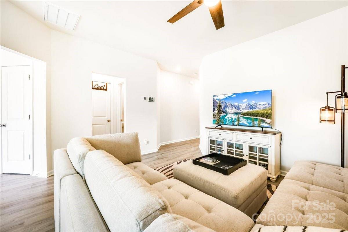 Trinity, NC 27370,5614 Carrington CT #80