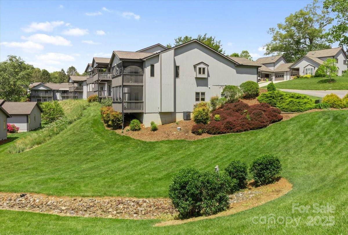 Weaverville, NC 28787,305 Kyfields None