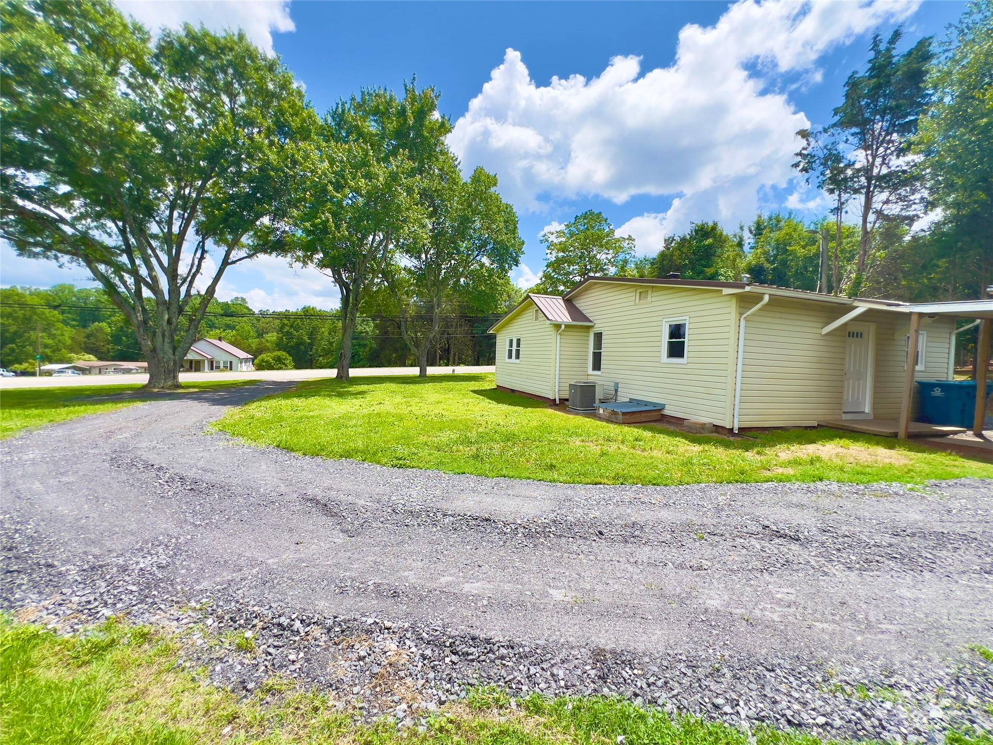 Conover, NC 28613,2482 E NC 10 HWY