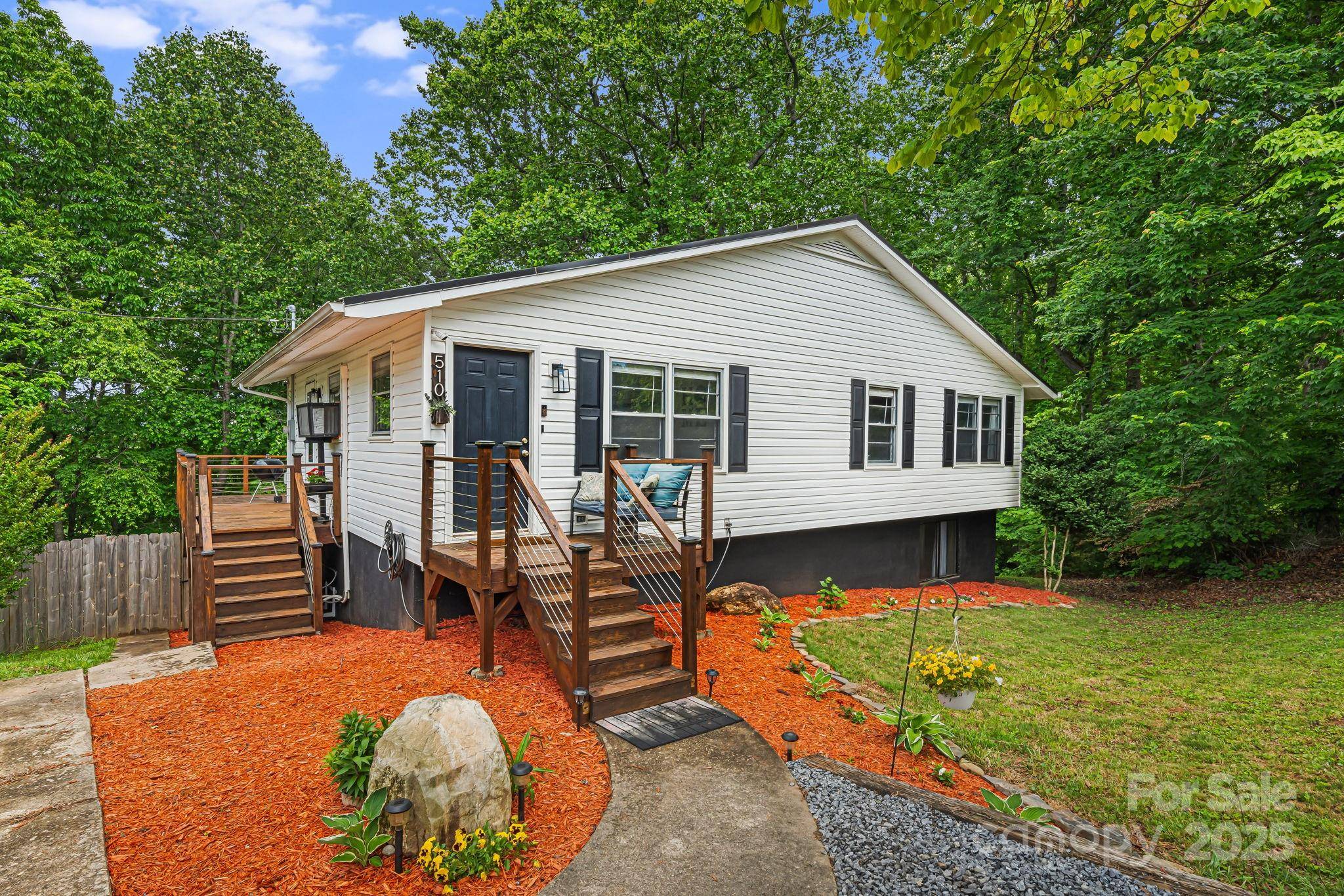 Marion, NC 28752,510 Reservoir RD