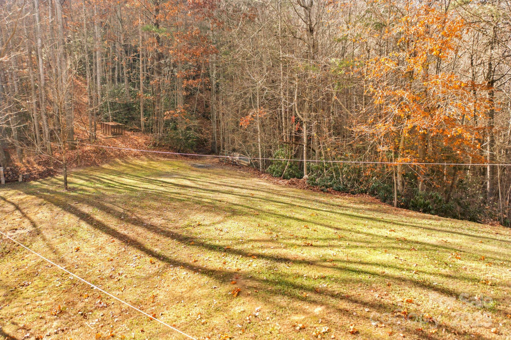 Lenoir, NC 28645,937 Sampson RD