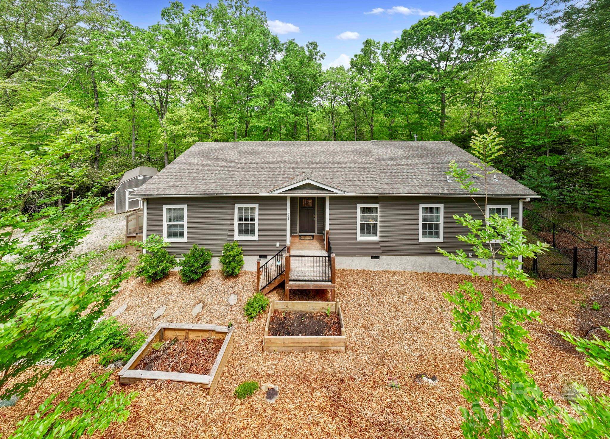Old Fort, NC 28762,281 Crooked Creek Estate