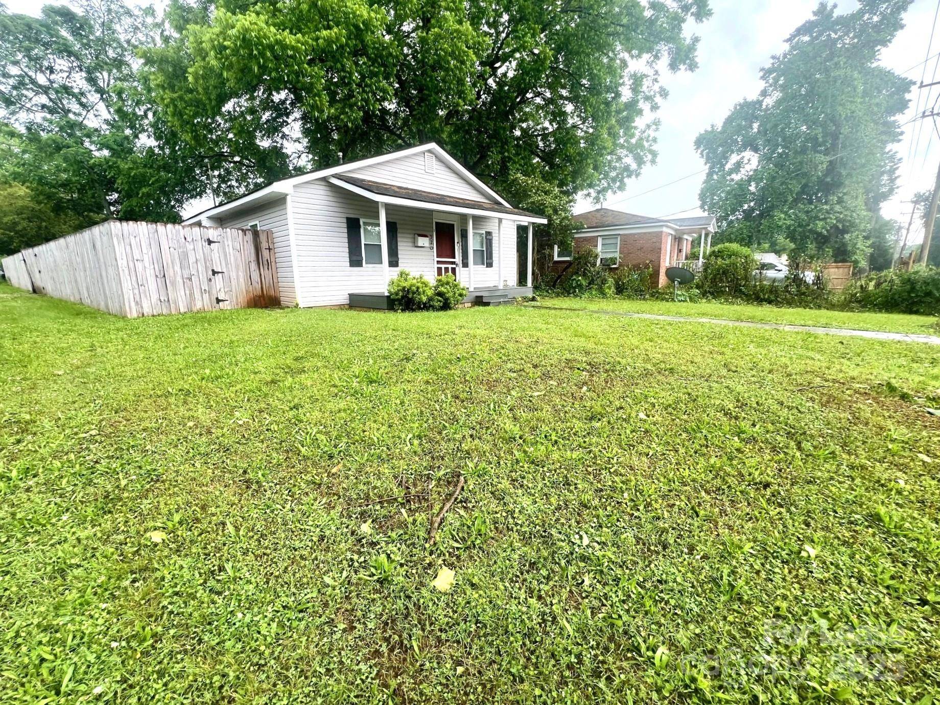 Charlotte, NC 28205,320 Skyland AVE