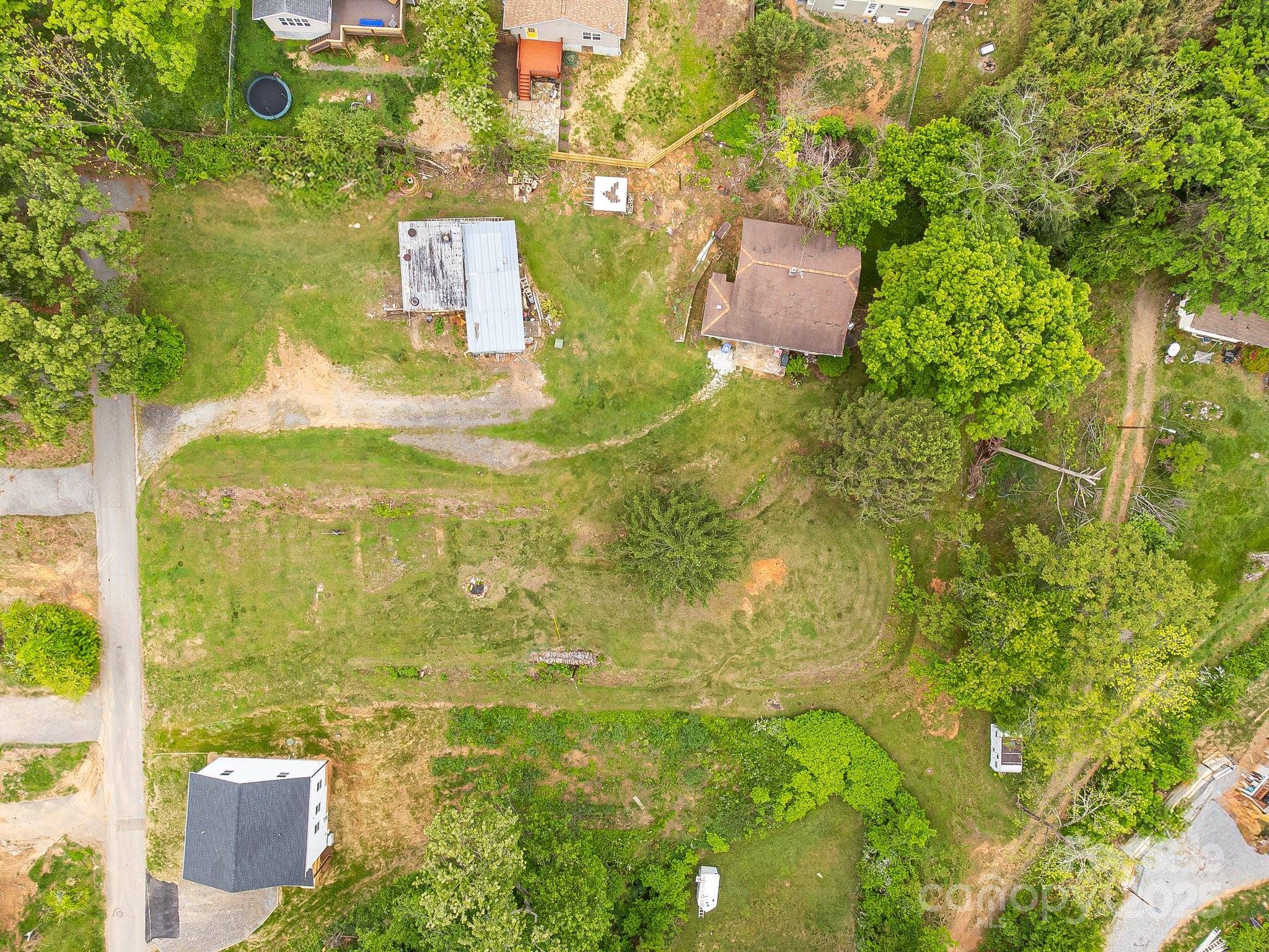 Asheville, NC 28806,76 Katherine ST