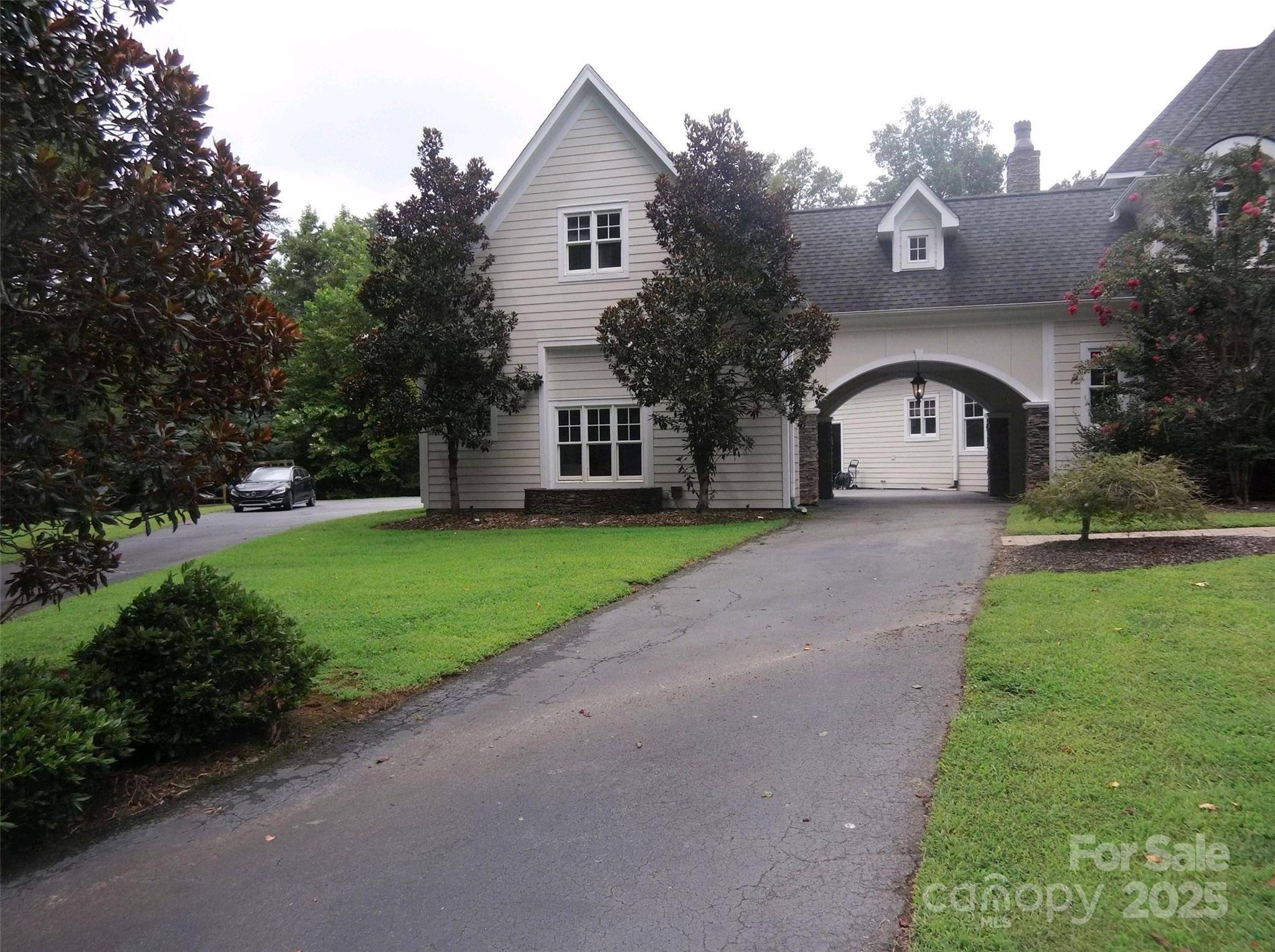 Iron Station, NC 28080,450 Greywalls LN