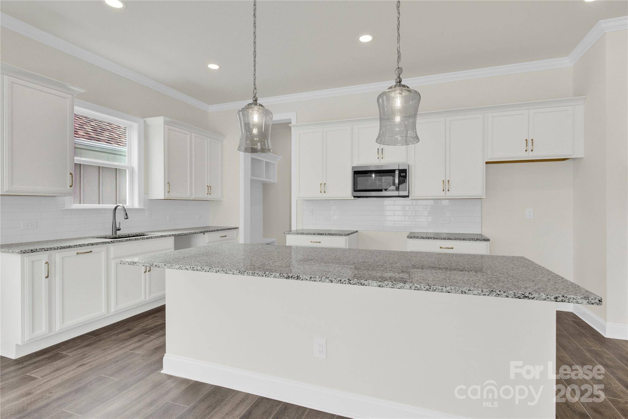 Sherrills Ford, NC 28673,6697 Star DR #17