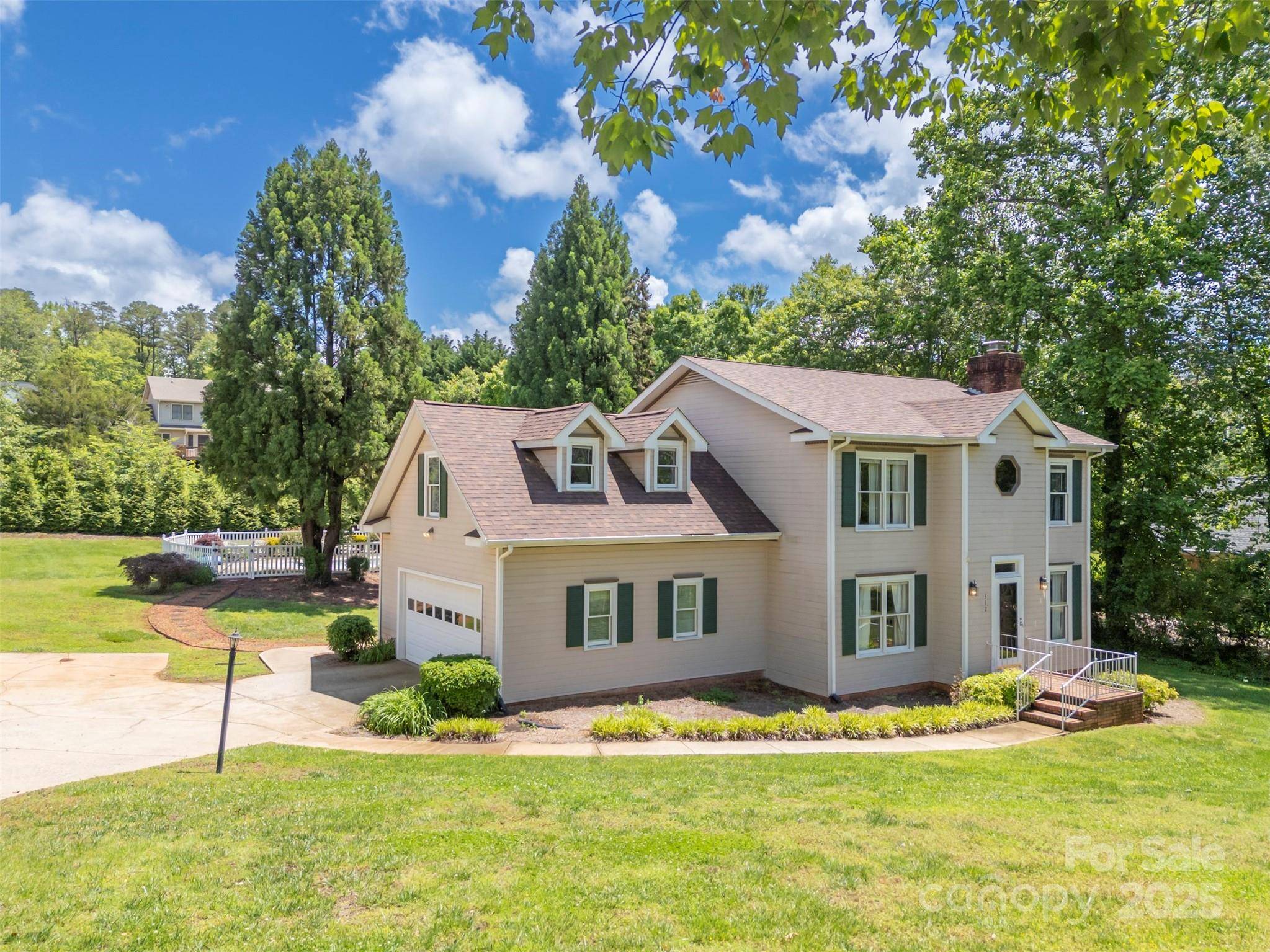 Rutherfordton, NC 28139,312 Briarwood DR