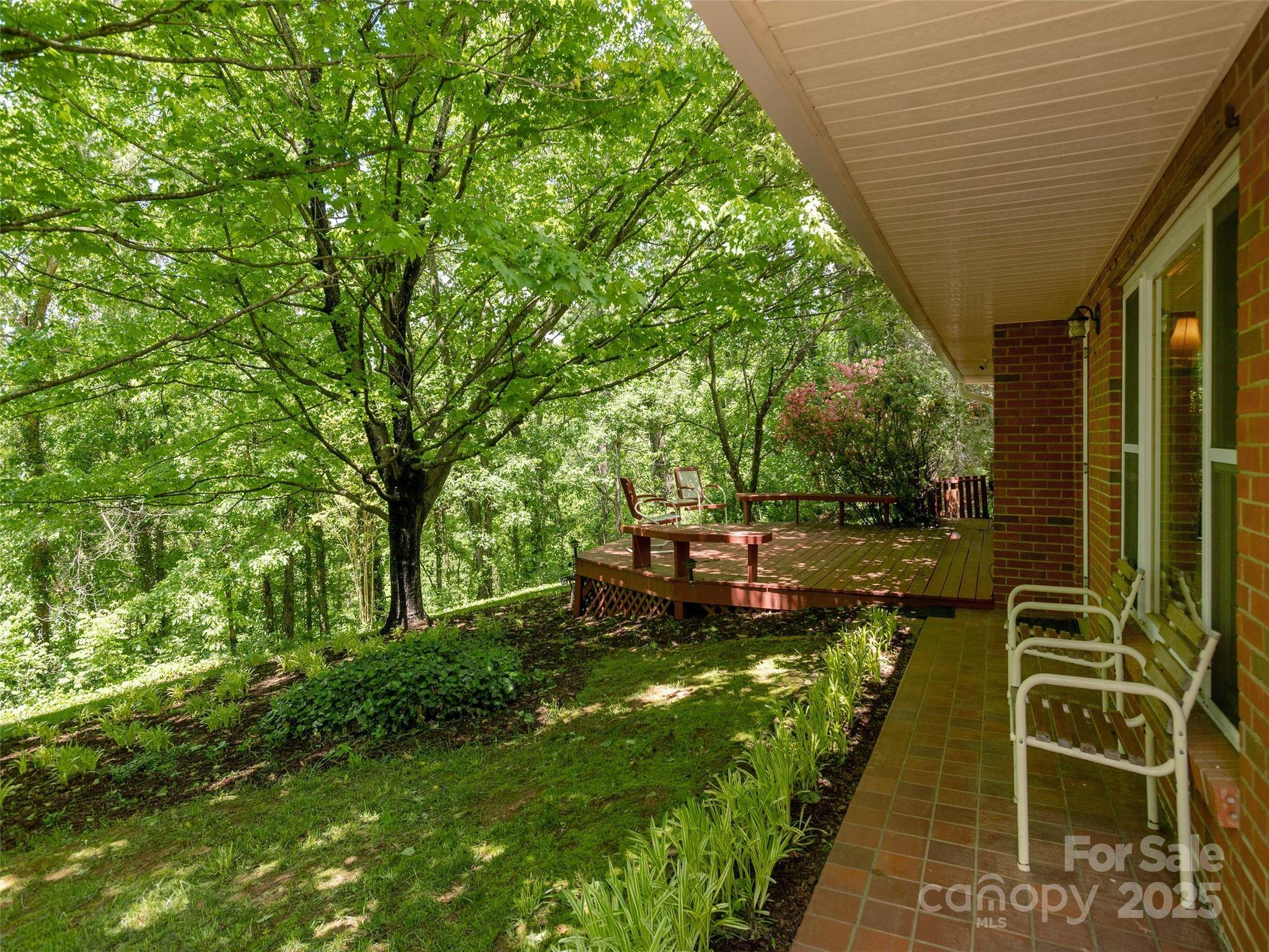 Asheville, NC 28804,315 Beaverdam RD