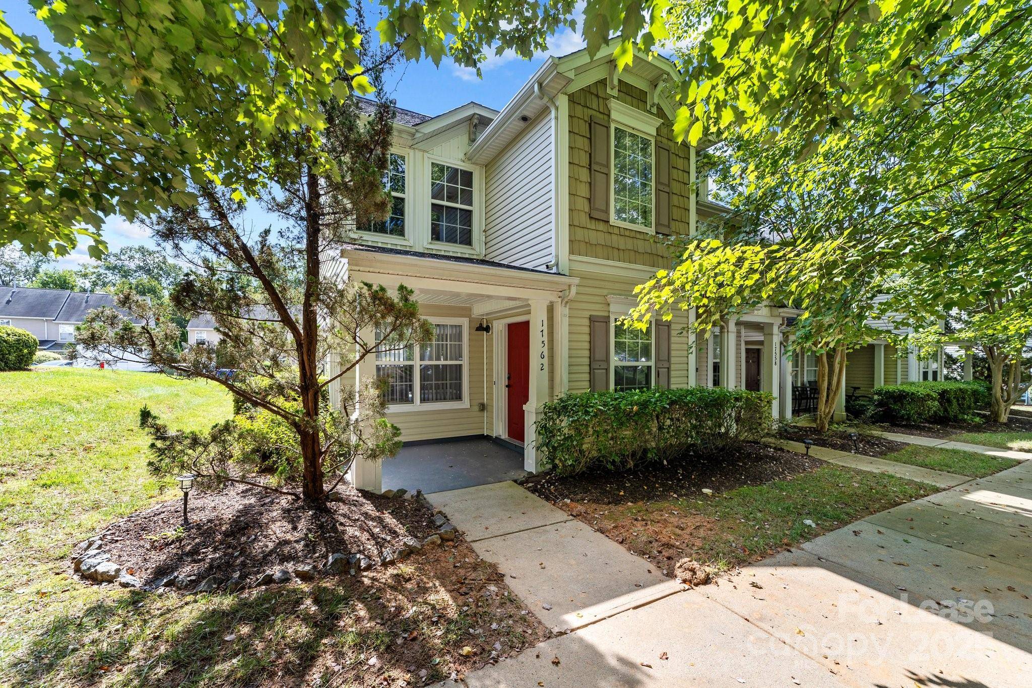 Cornelius, NC 28031,17562 Caldwell Track DR