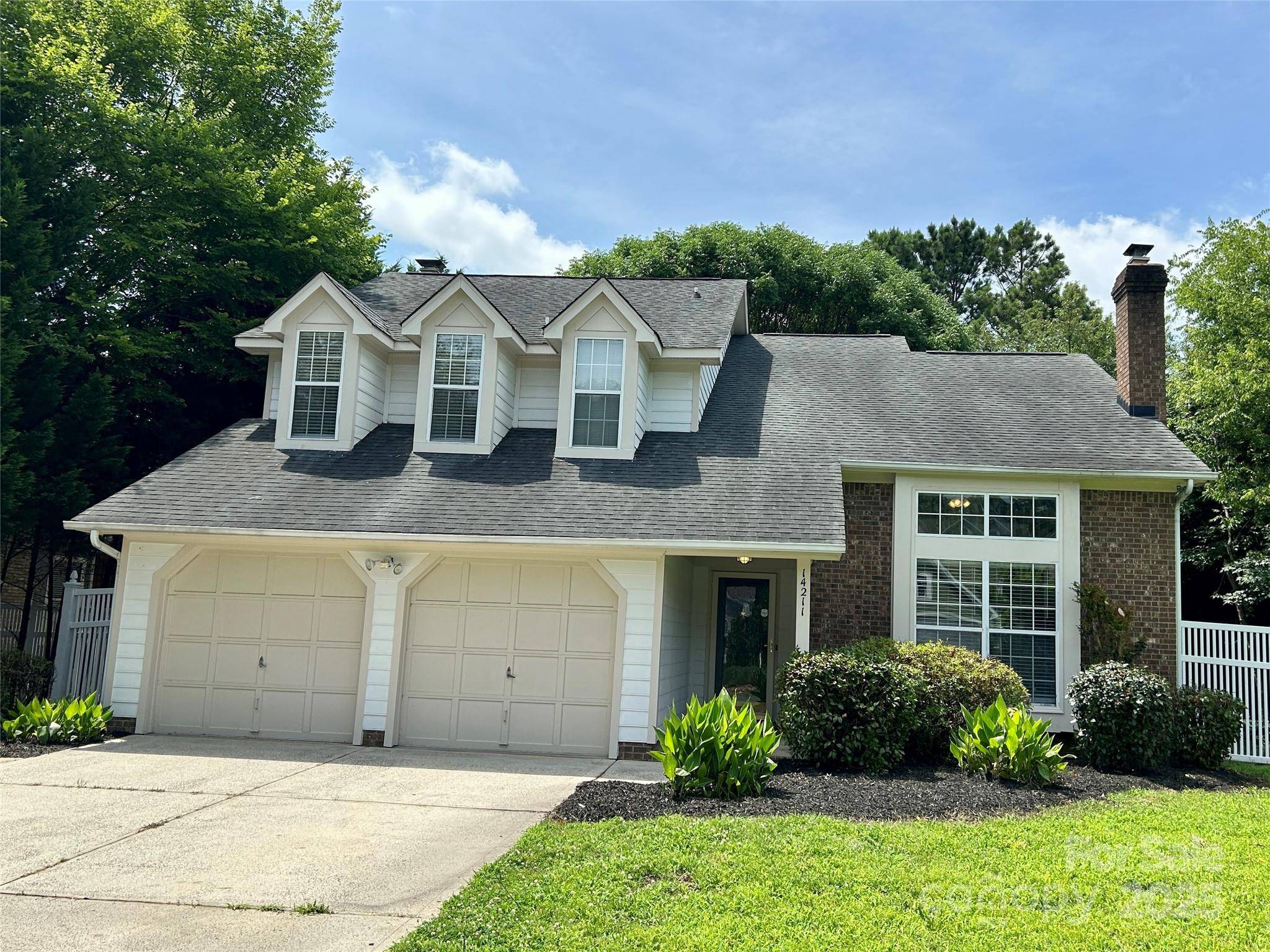 Charlotte, NC 28273,14211 Harlequin DR
