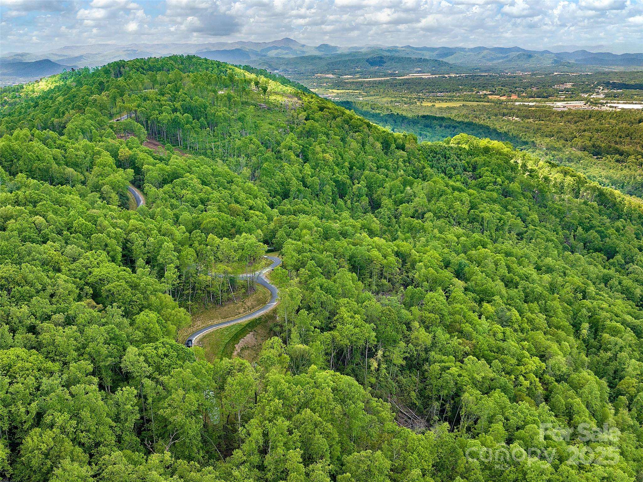 Hendersonville, NC 28792,000 Hemlock Grove TRL #51