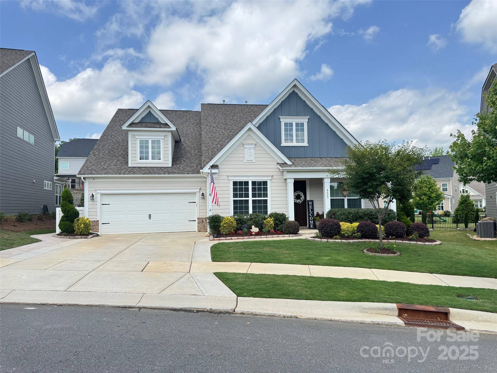 Fort Mill, SC 29715,4527 Waylon AVE