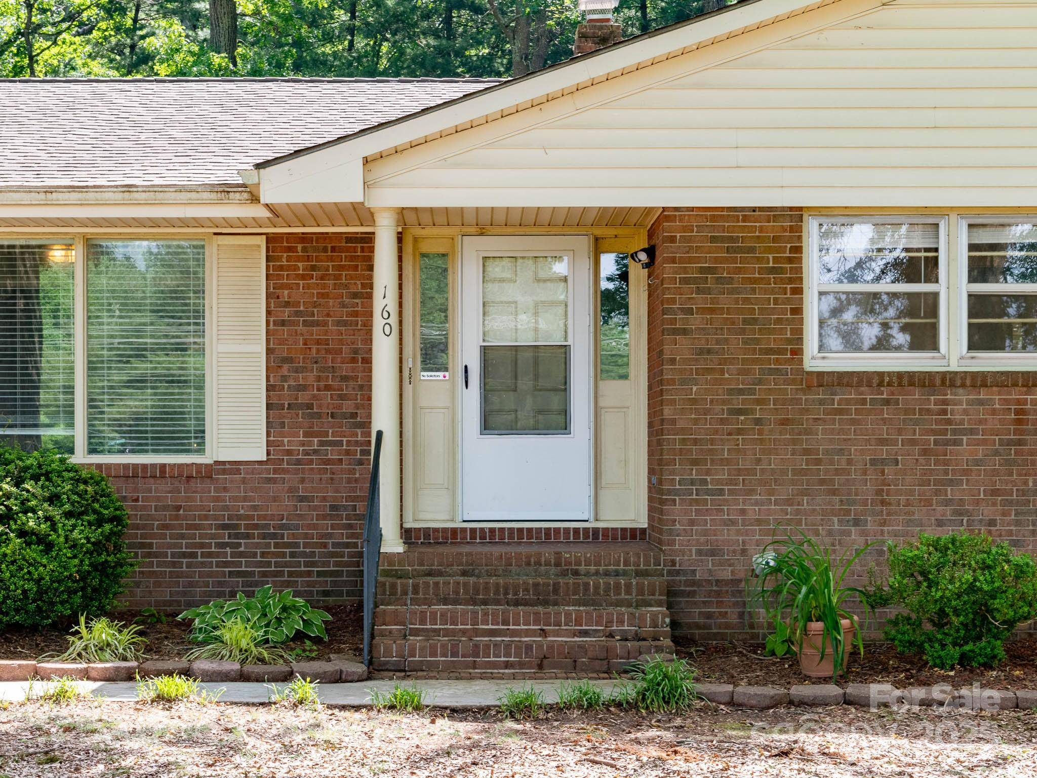 Salisbury, NC 28144,160 Eagle DR