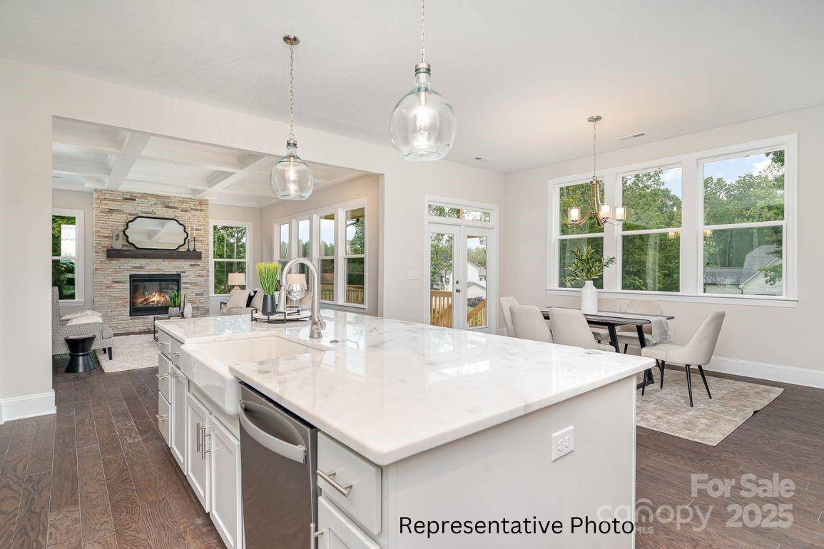 Cornelius, NC 28031,20396 Queens ST