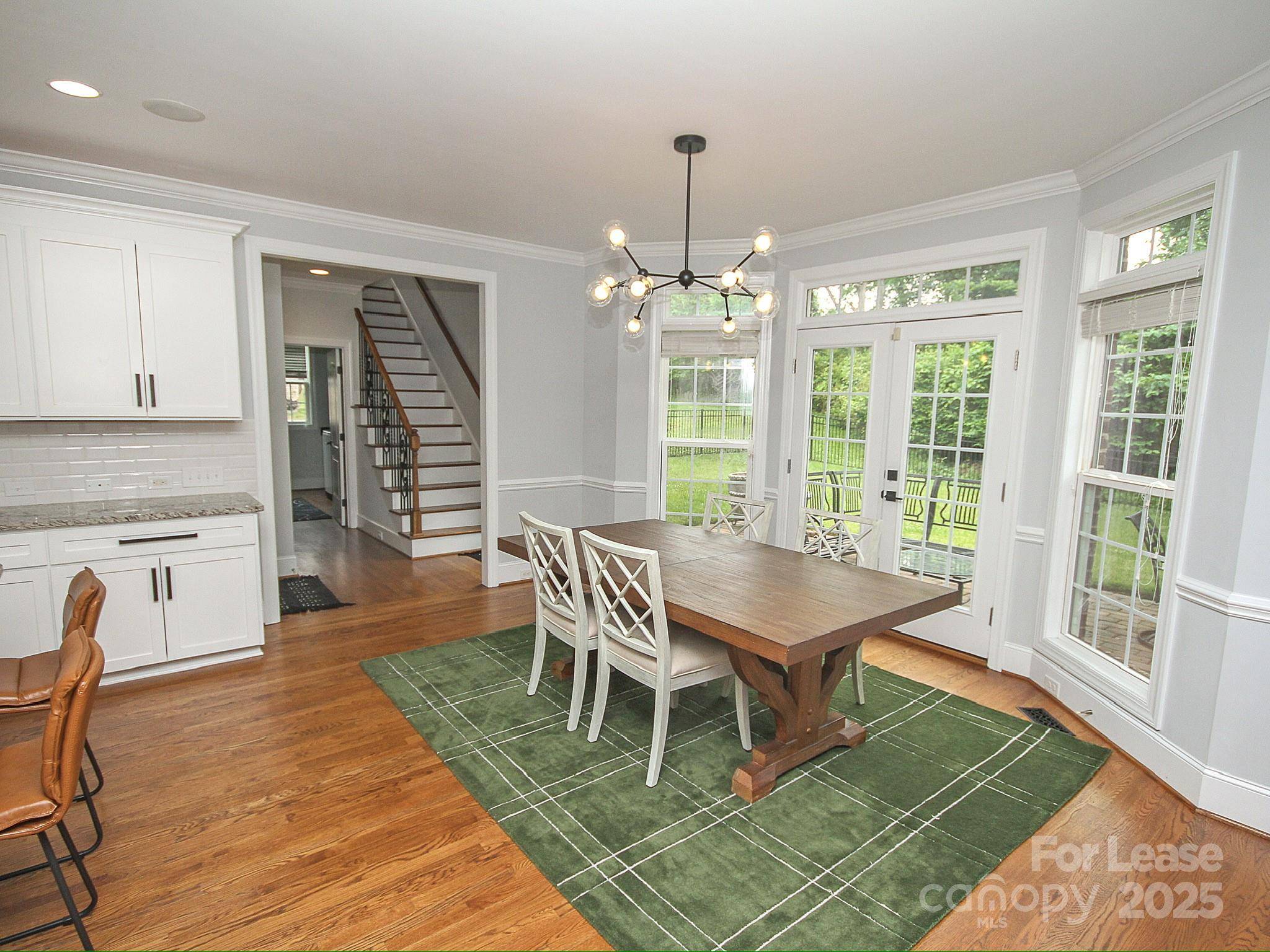 Charlotte, NC 28226,5528 Providence RD