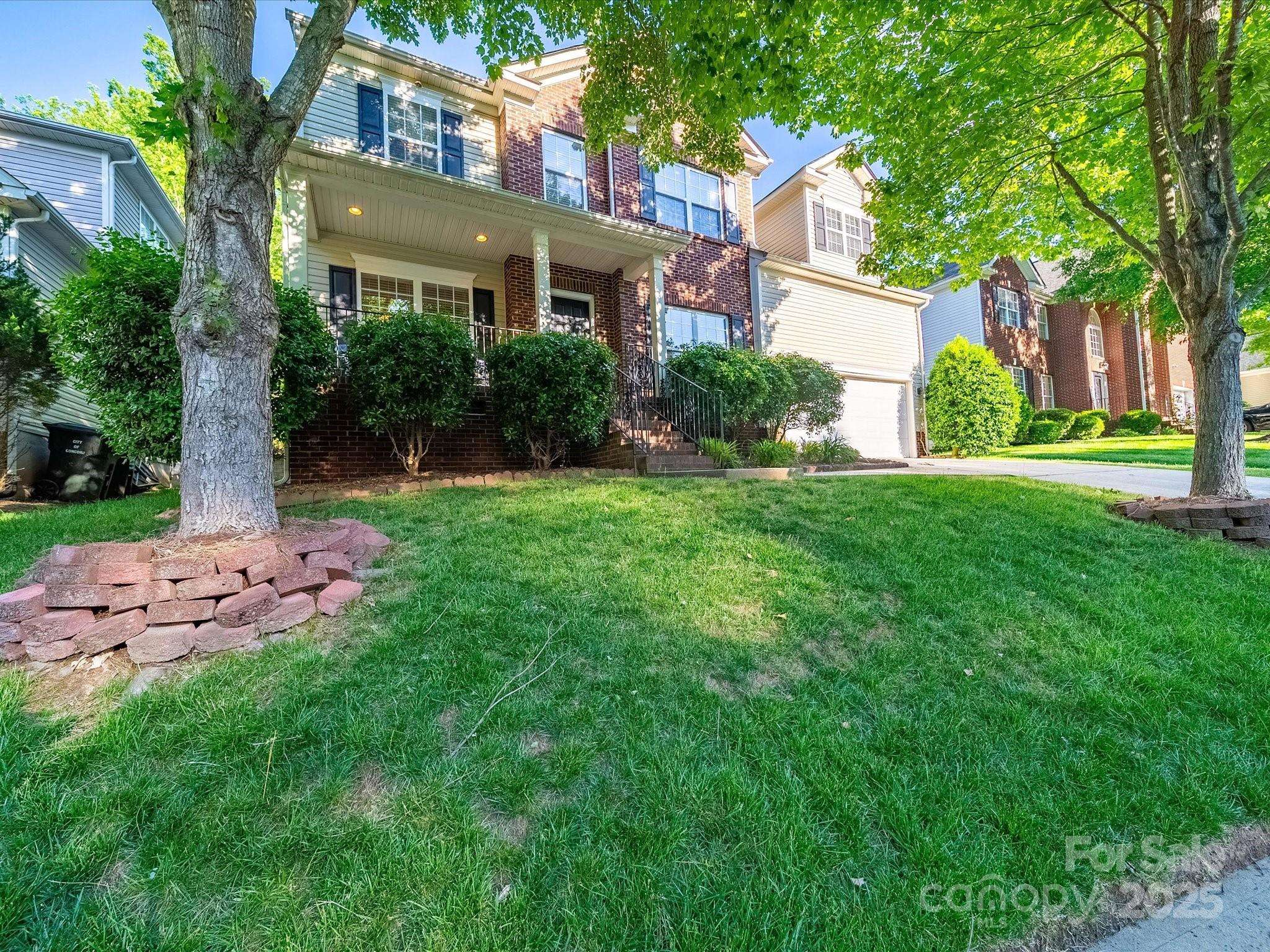 Charlotte, NC 28269,2111 Elendil LN