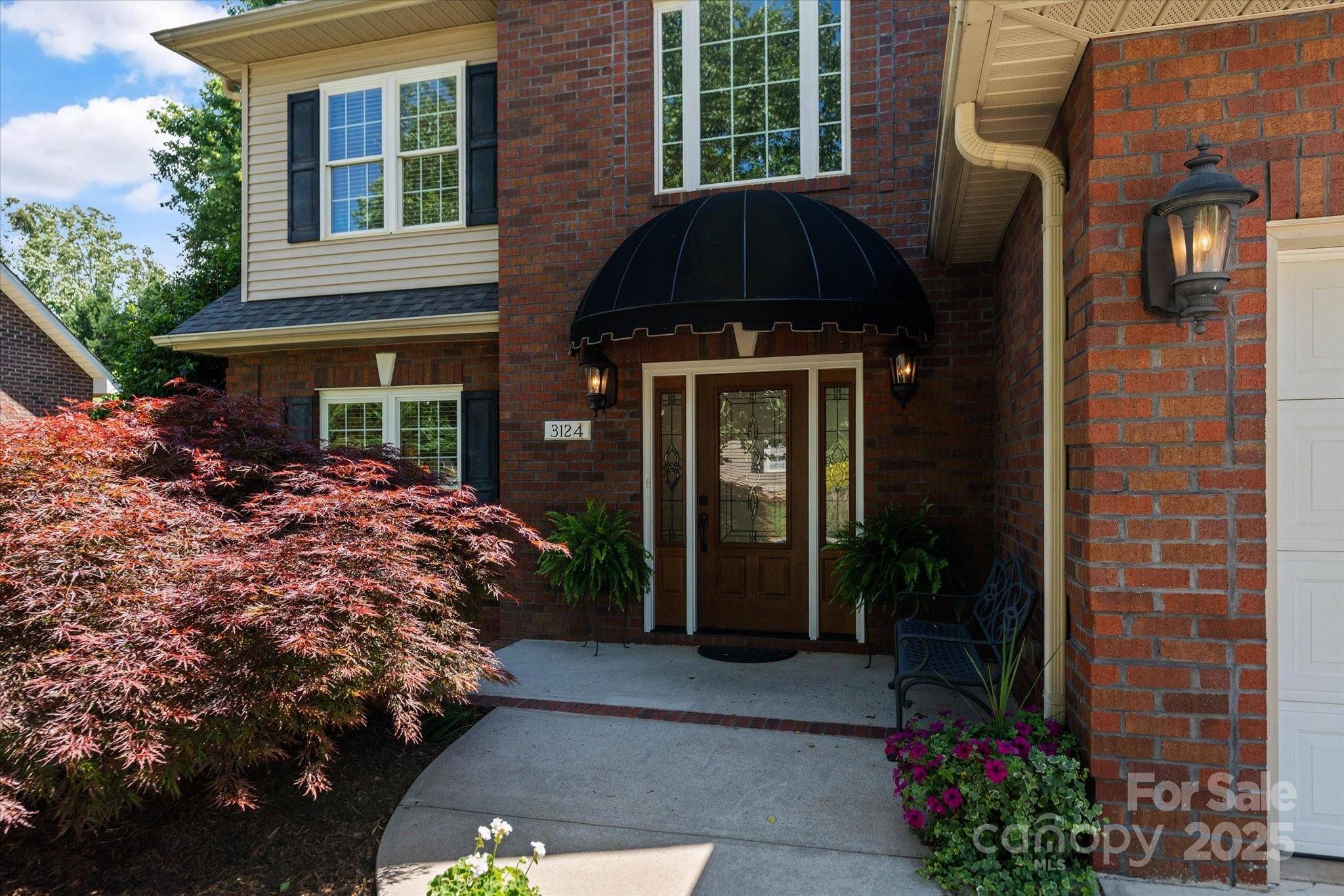 Hickory, NC 28601,3124 17th Street LN NE