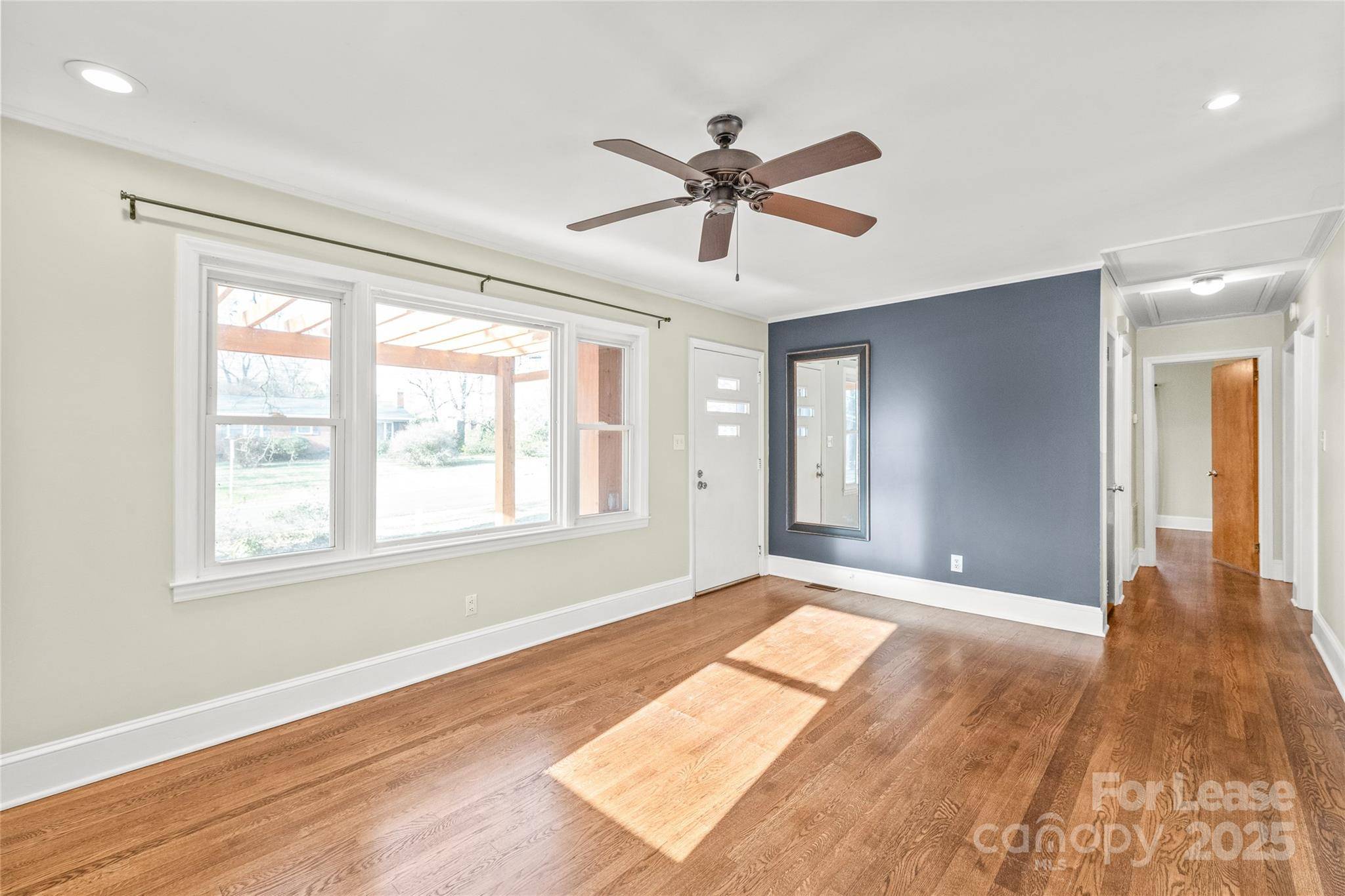 Charlotte, NC 28205,1024 Dudley DR