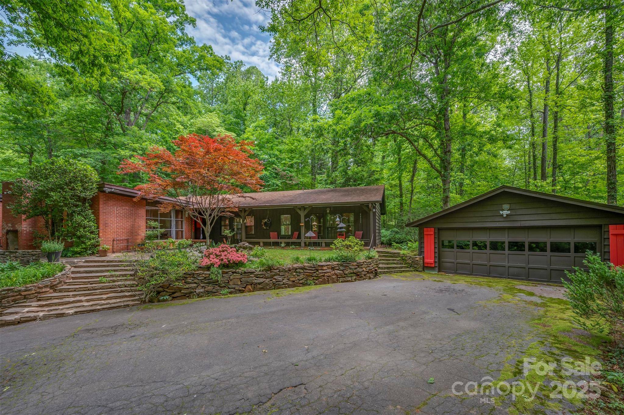 Tryon, NC 28782,312 Page Farm RD
