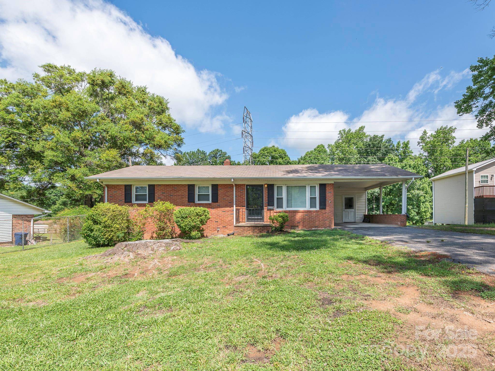 Gastonia, NC 28056,876 Stowe LN