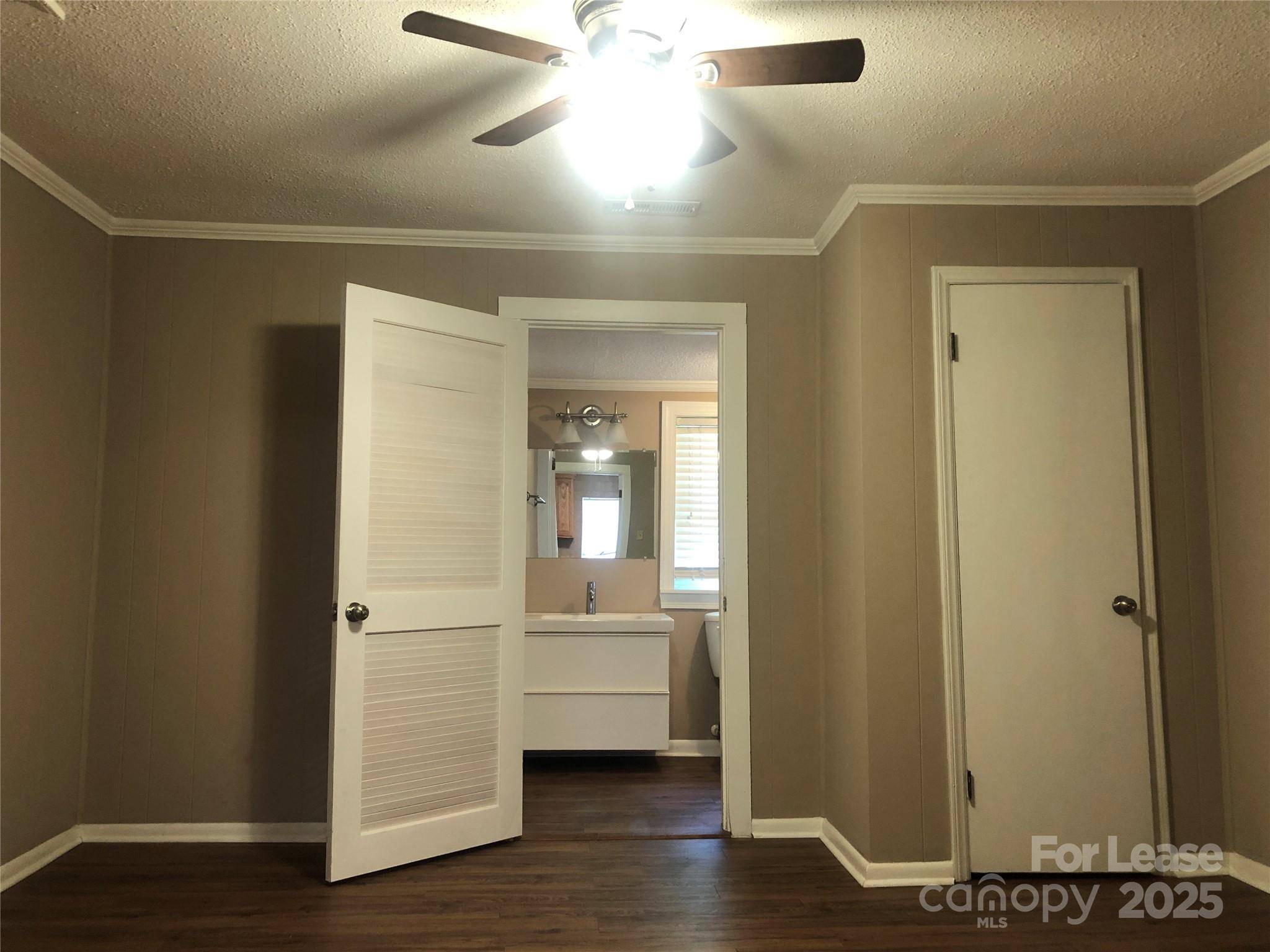 Mount Holly, NC 28120,111 Jenkins AVE