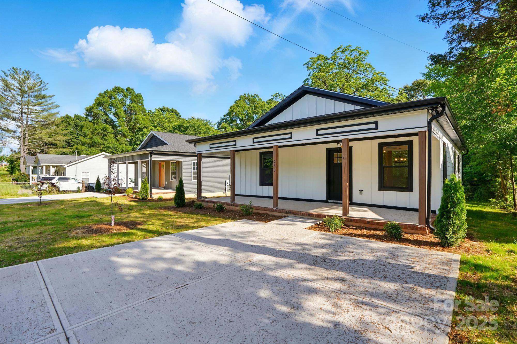 Concord, NC 28027,253 Hall AVE NW
