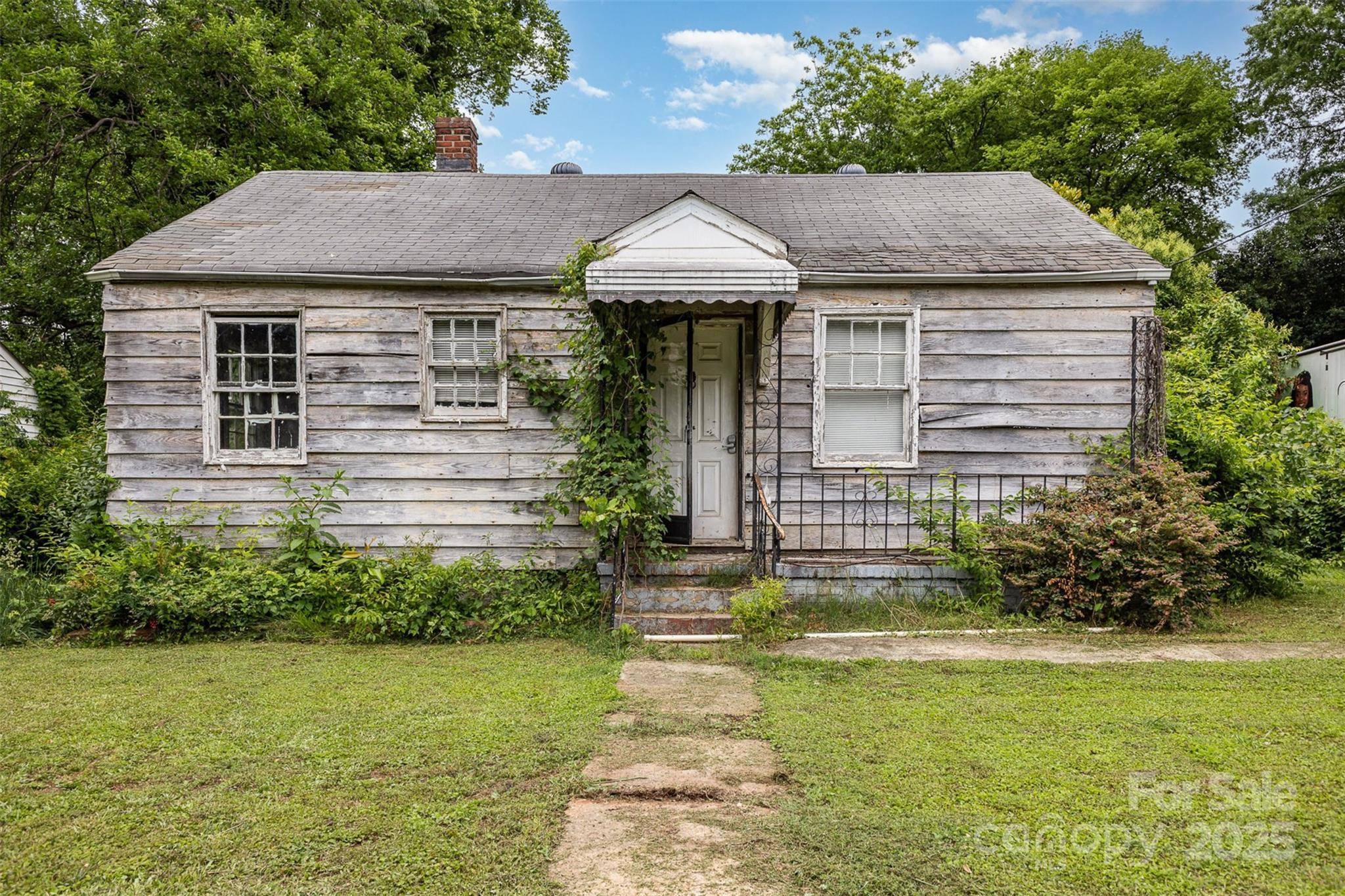 Charlotte, NC 28206,2308 Vanderbilt RD