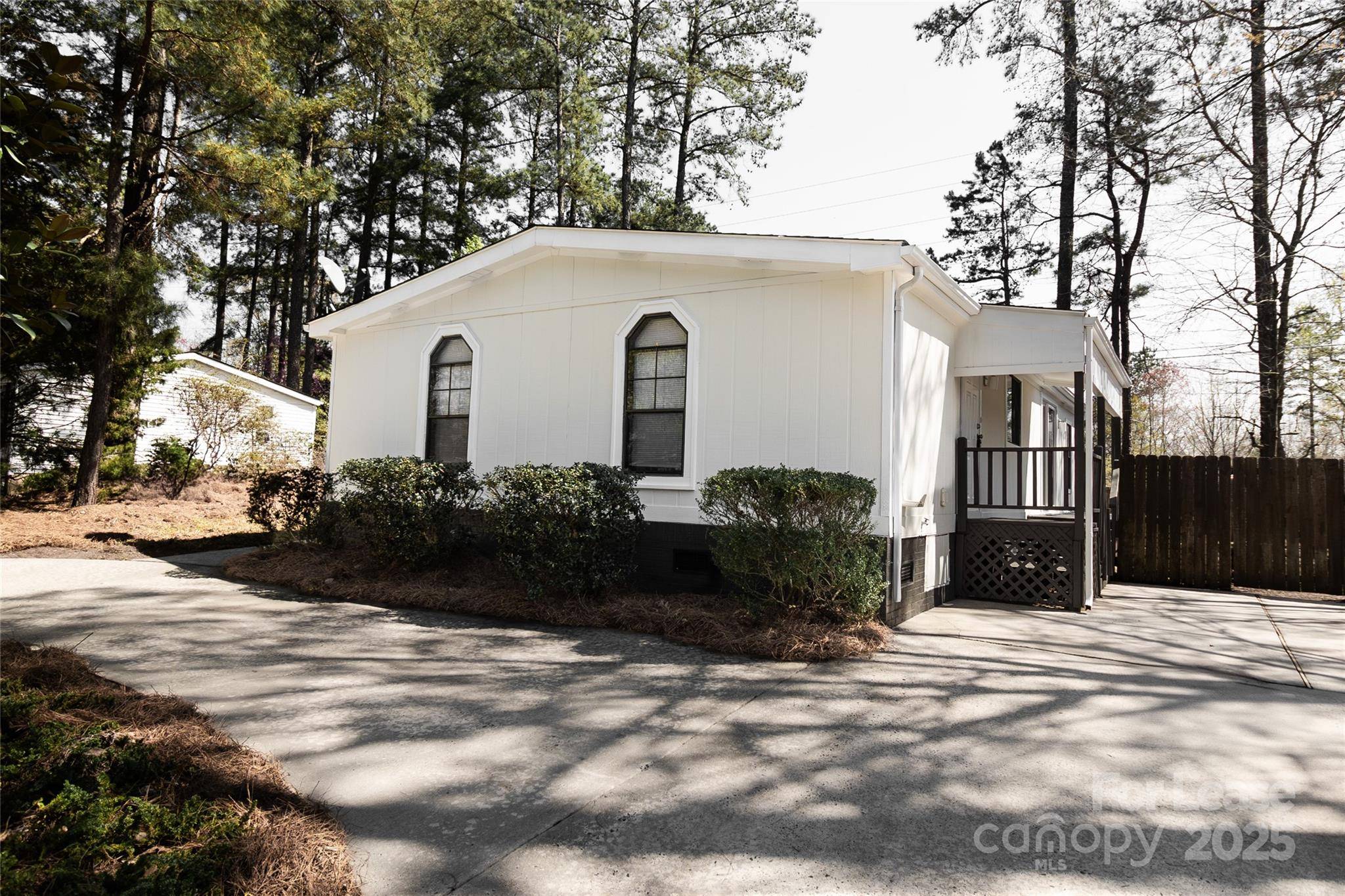 Clover, SC 29710,1172 Southwoods DR