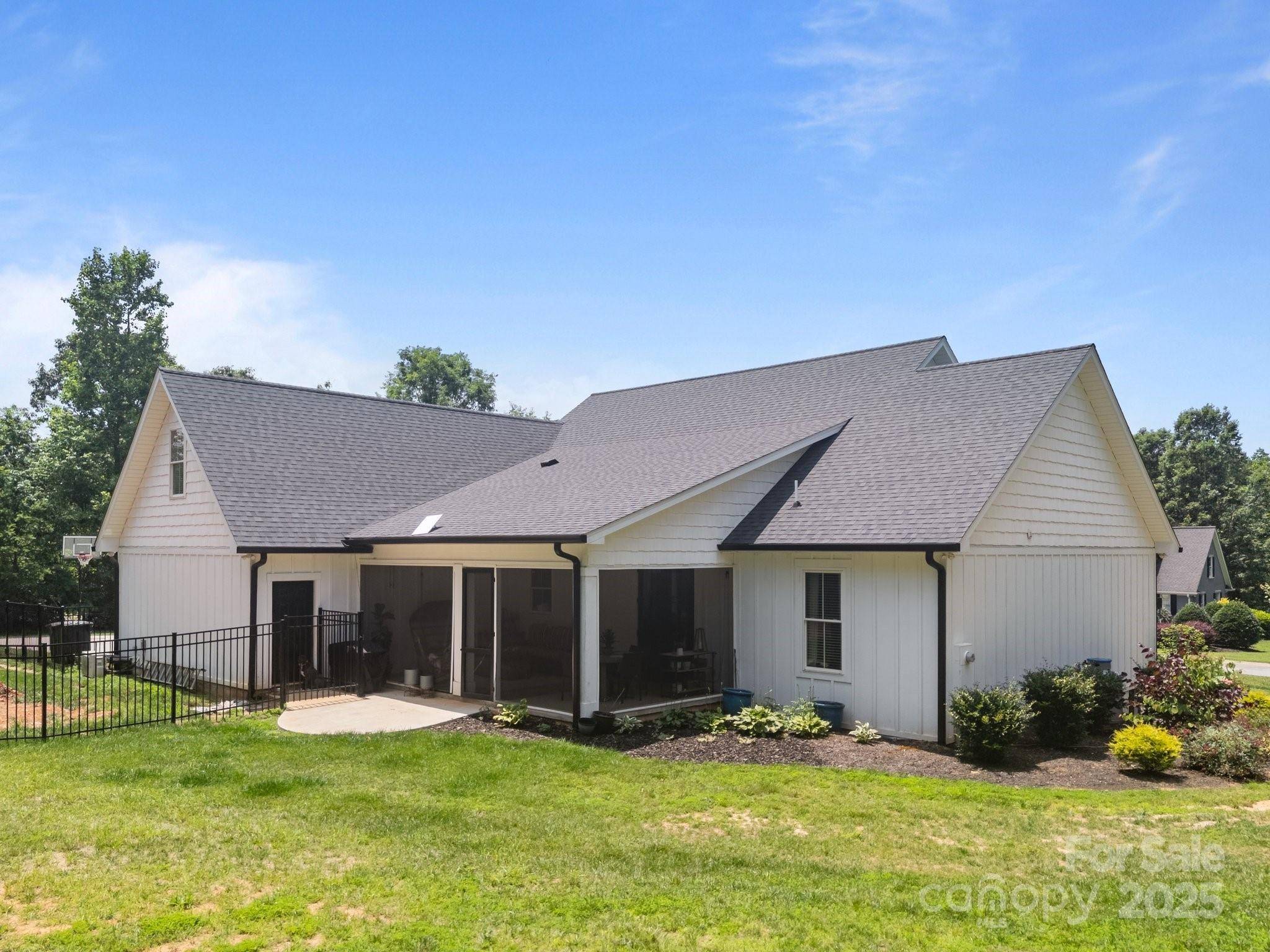 Bostic, NC 28018,187 Olde Cobblestone DR